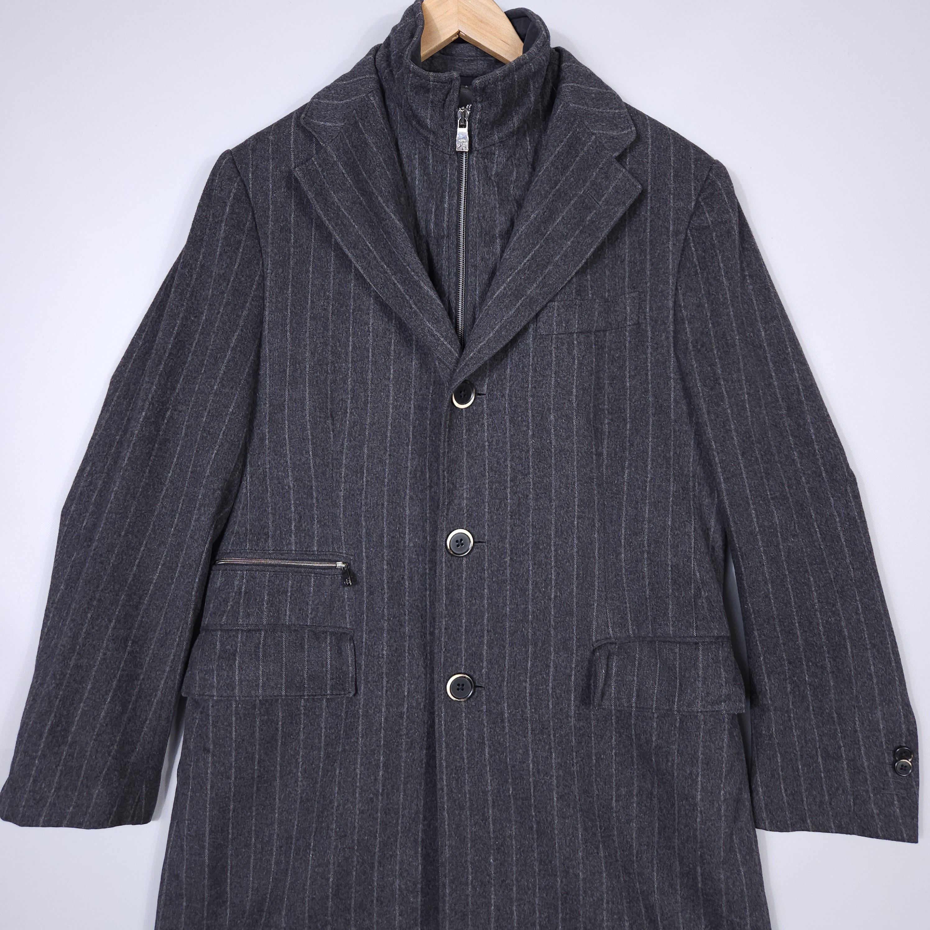 Corneliani Corneliani ID Wool Zip Coat Removable Vest Pinstripe Size US M / EU 48-50 / 2 - 2 Thumbnail