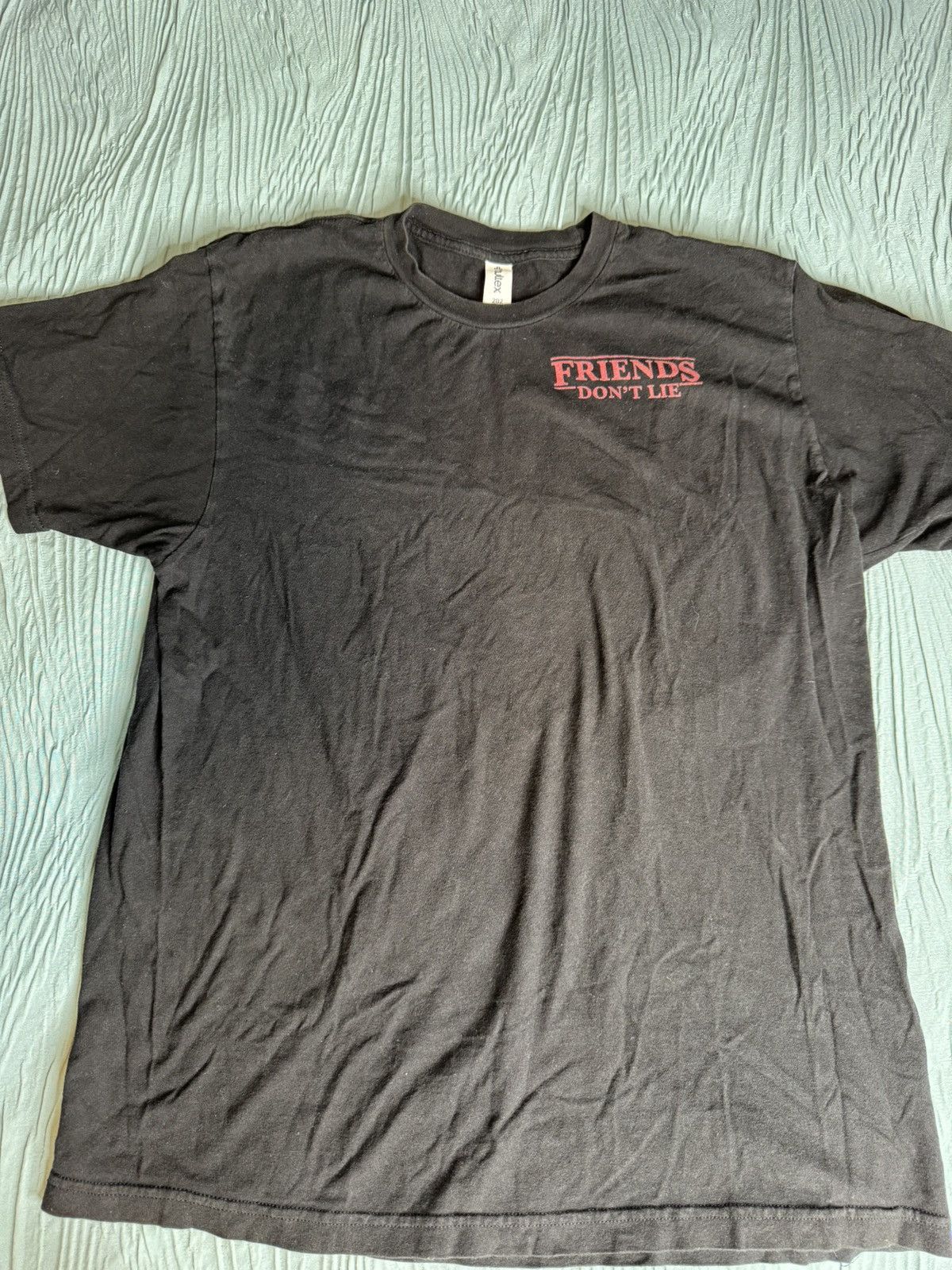 Tultex Stranger Things Friends Don’t Lie T-Shirt “Black/Red” Size US L / EU 52-54 / 3 - 1 Thumbnail