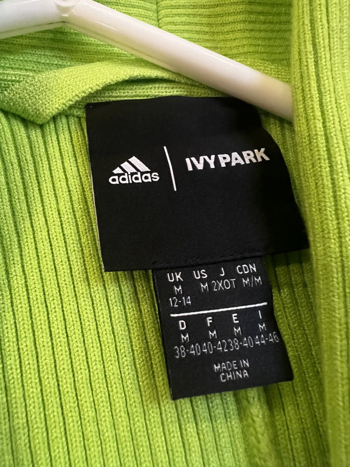 Adidas × Ivy Park Ivy Park x ADIDAS Women’s Robe Size M / US 6-8 / IT 42-44 - 11 Thumbnail