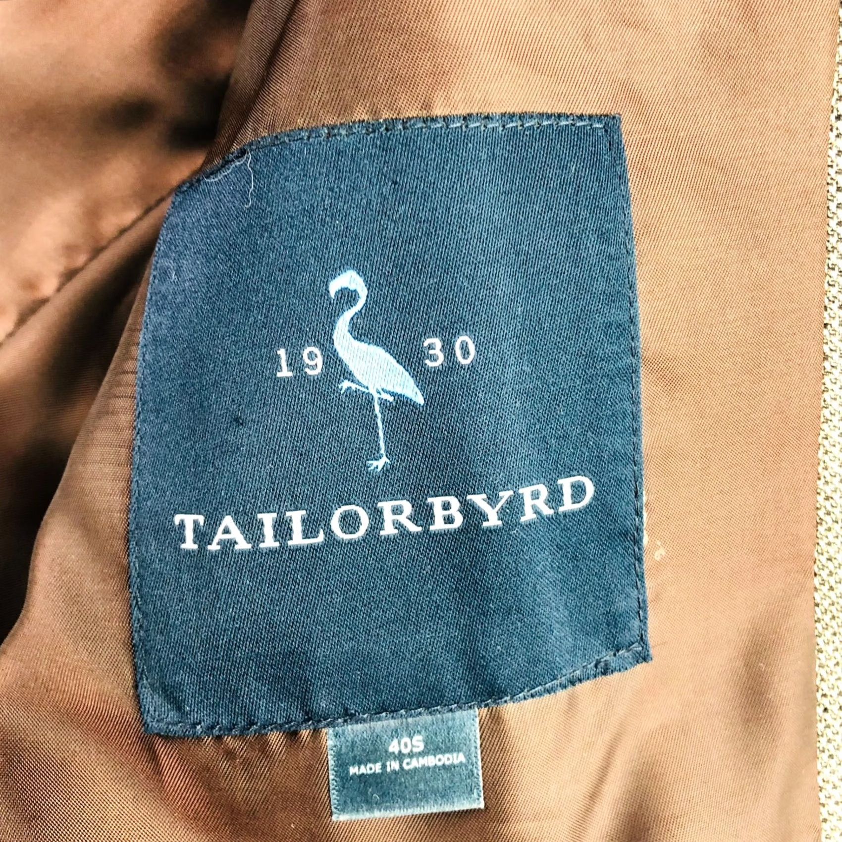 Tailorbyrd TAILORBYRD Men’s Blazer Jacket Brown 2-Button Wool Beige/Tan Size 40 Short Mens Jacket Blazer Notch Lapel 2-Button Front Early 2000s style 40 Mens Size 40R - 3 Thumbnail