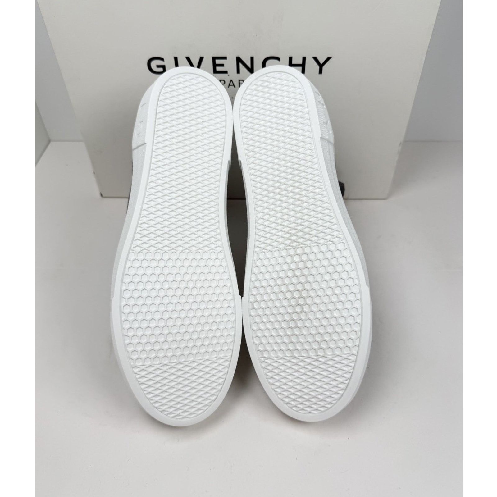 Givenchy Size 41EU/8US - Givenchy Grey Knit Fabric High NEW Size US 8 / EU 41 - 7 Thumbnail