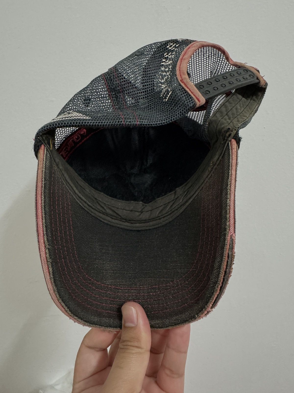 Quiksilver × Vintage Vintage Distressed Quiksilver Trucker Hat Cap Size ONE SIZE - 8 Thumbnail