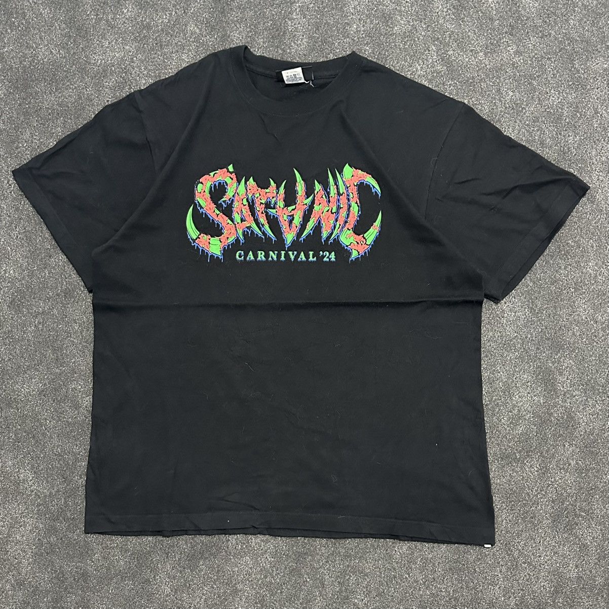 Band Tees Satanic carnival’24 Tshirt Size US XL / EU 56 / 4 - 1 Thumbnail