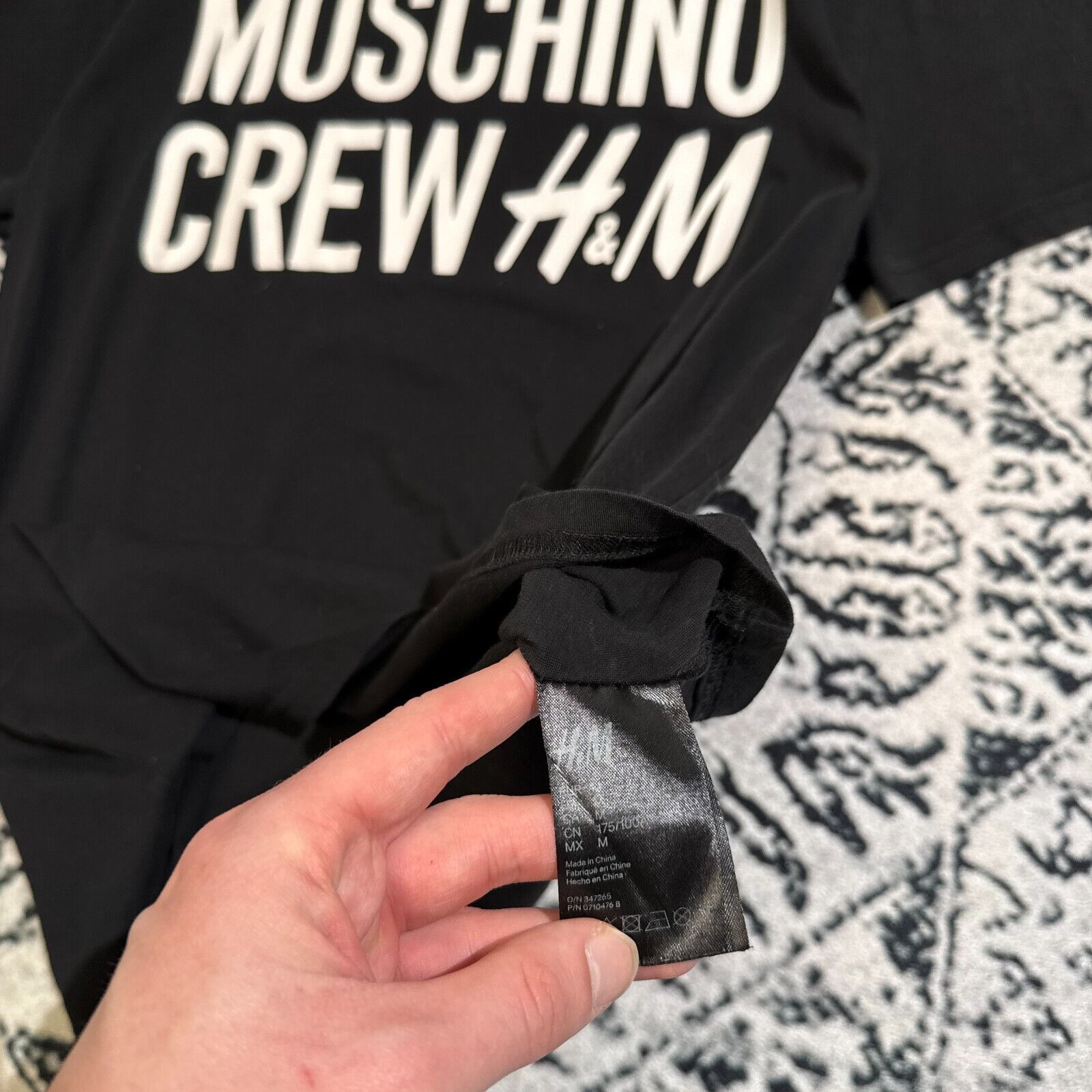 Moschino × Vintage Vintage Black Cotton T-Shirt Size L Moschino H&M Crew Y2K Size US L / EU 52-54 / 3 - 8 Thumbnail