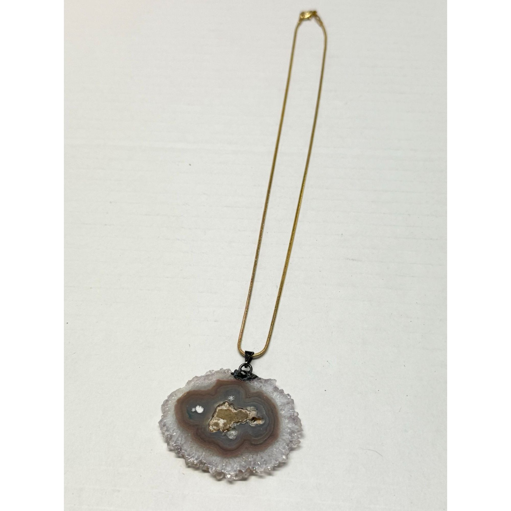 Vintage Vintage geode stone pendant necklace Size ONE SIZE - 5 Thumbnail