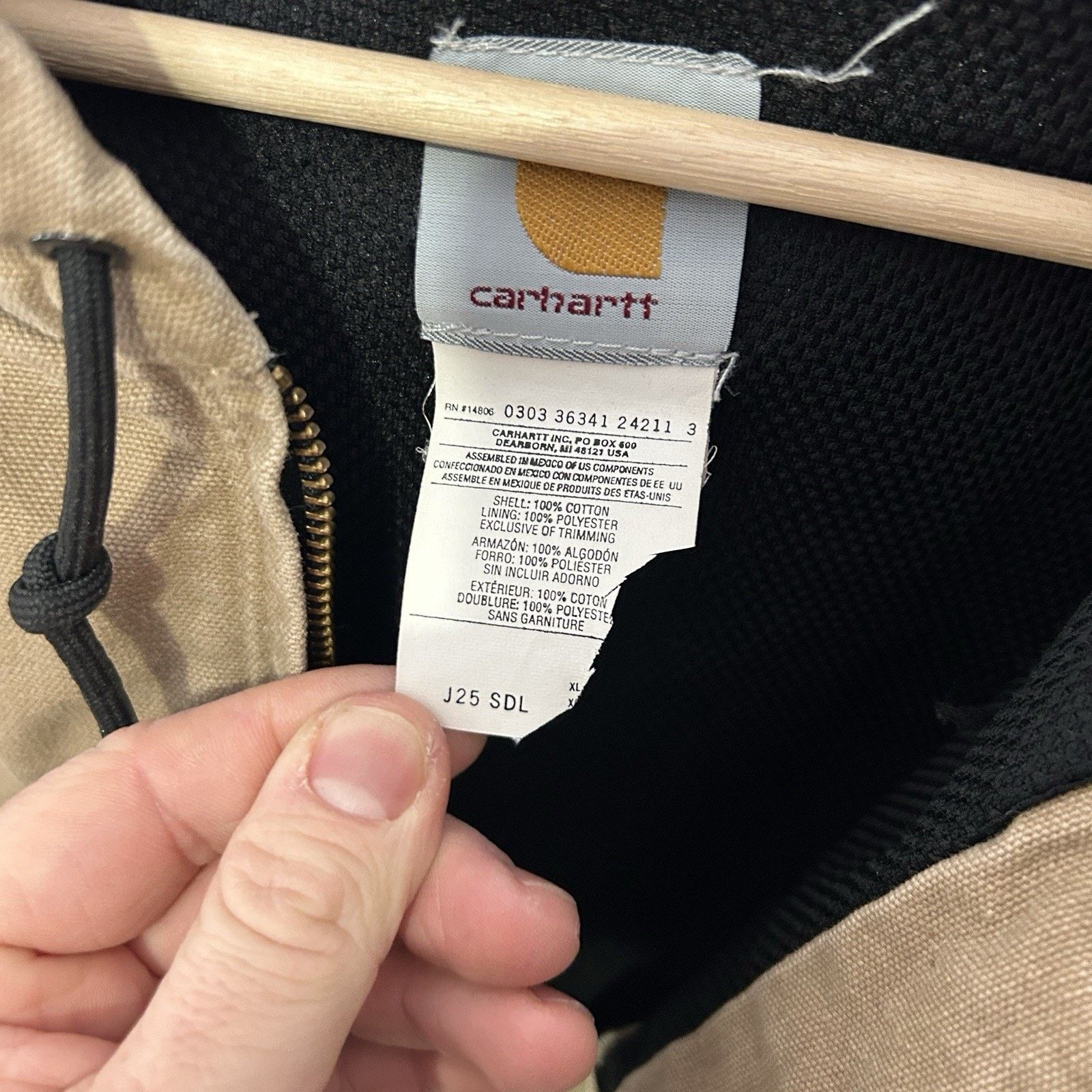 Carhartt Vintage Carhartt Thermal-Lined Hooded Active Jacket “Saddle” Size US XL / EU 56 / 4 - 11 Thumbnail