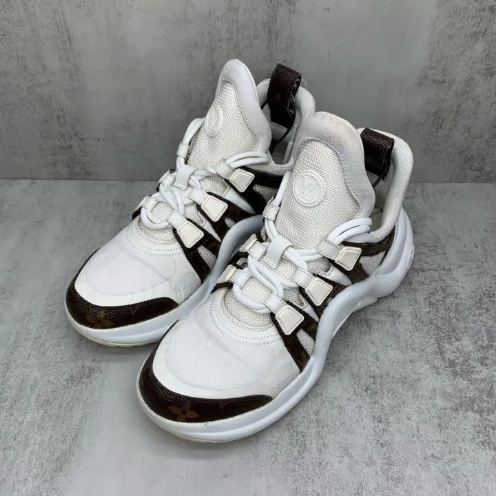 Louis Vuitton Louis Vuitton Archlight Sneakers for Women 0079 Size US 6 / IT 36 - 1 Thumbnail