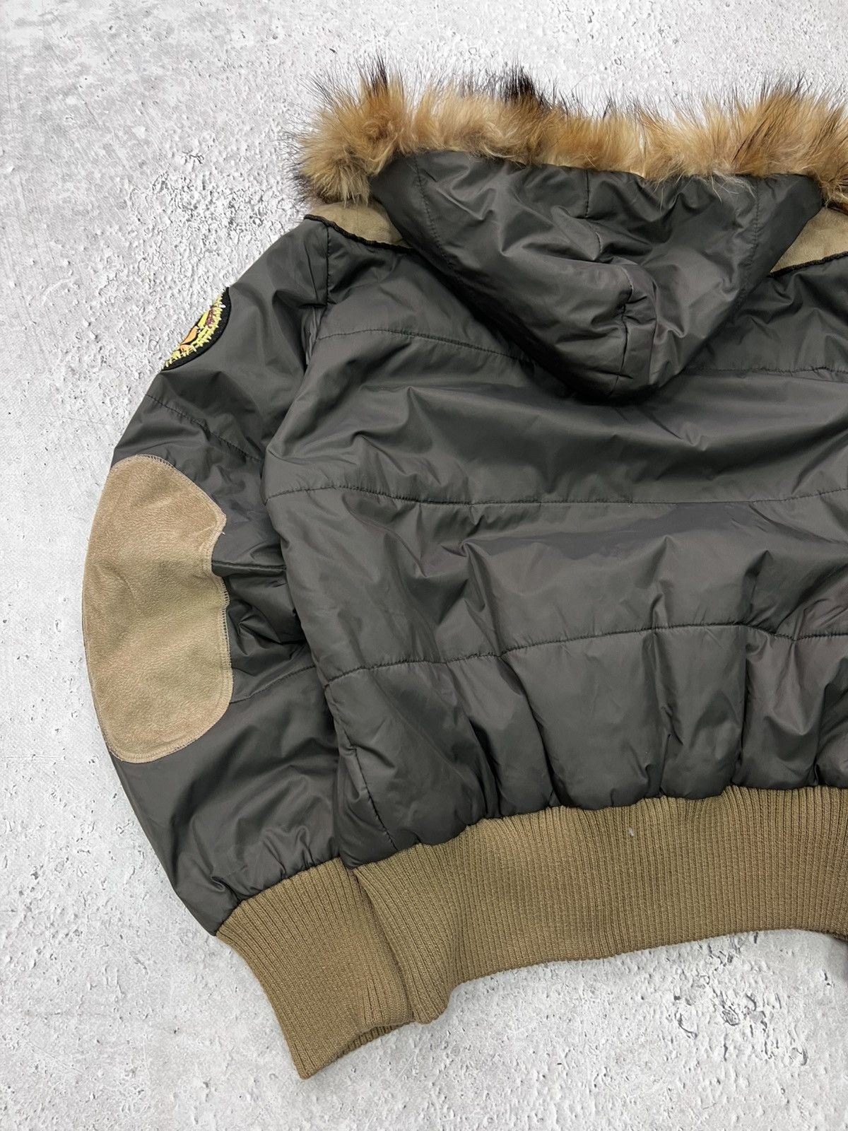 If Six Was Nine × Japanese Brand × Le Grande Bleu (L.G.B.) 2000s fur JACKET CROPPED HYSTERICGLAMOUR Y2K BOMBER RARE Size US S / EU 44-46 / 1 - 10 Thumbnail