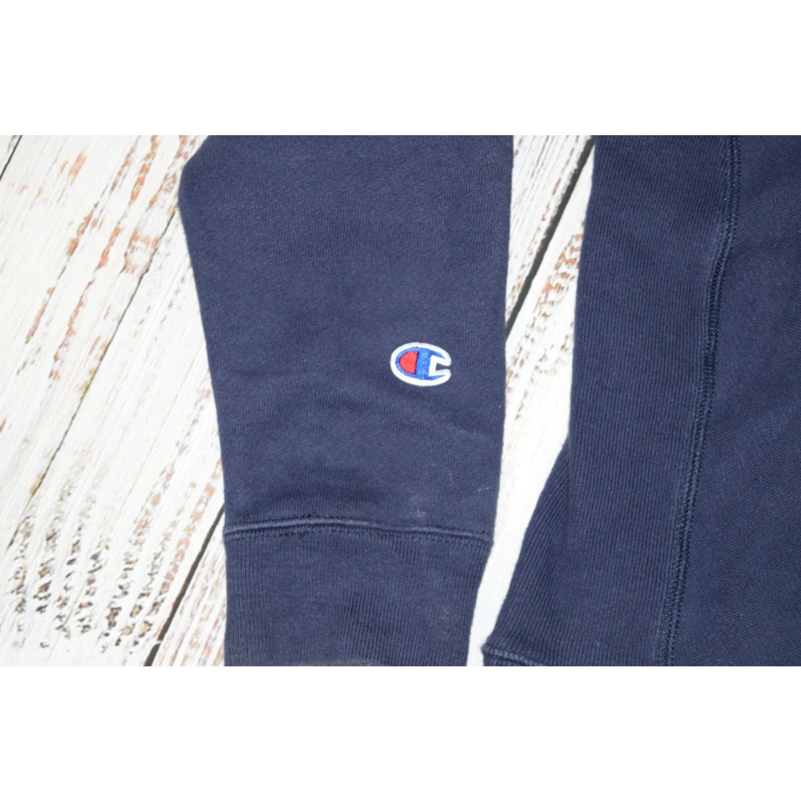 Champion WOMENS CHAMPION REVERSE WEAVE NAVY BLUE PULLOVER SWEATSHIRT CREWNECK MEDIUM Size M / US 6-8 / IT 42-44 - 7 Thumbnail