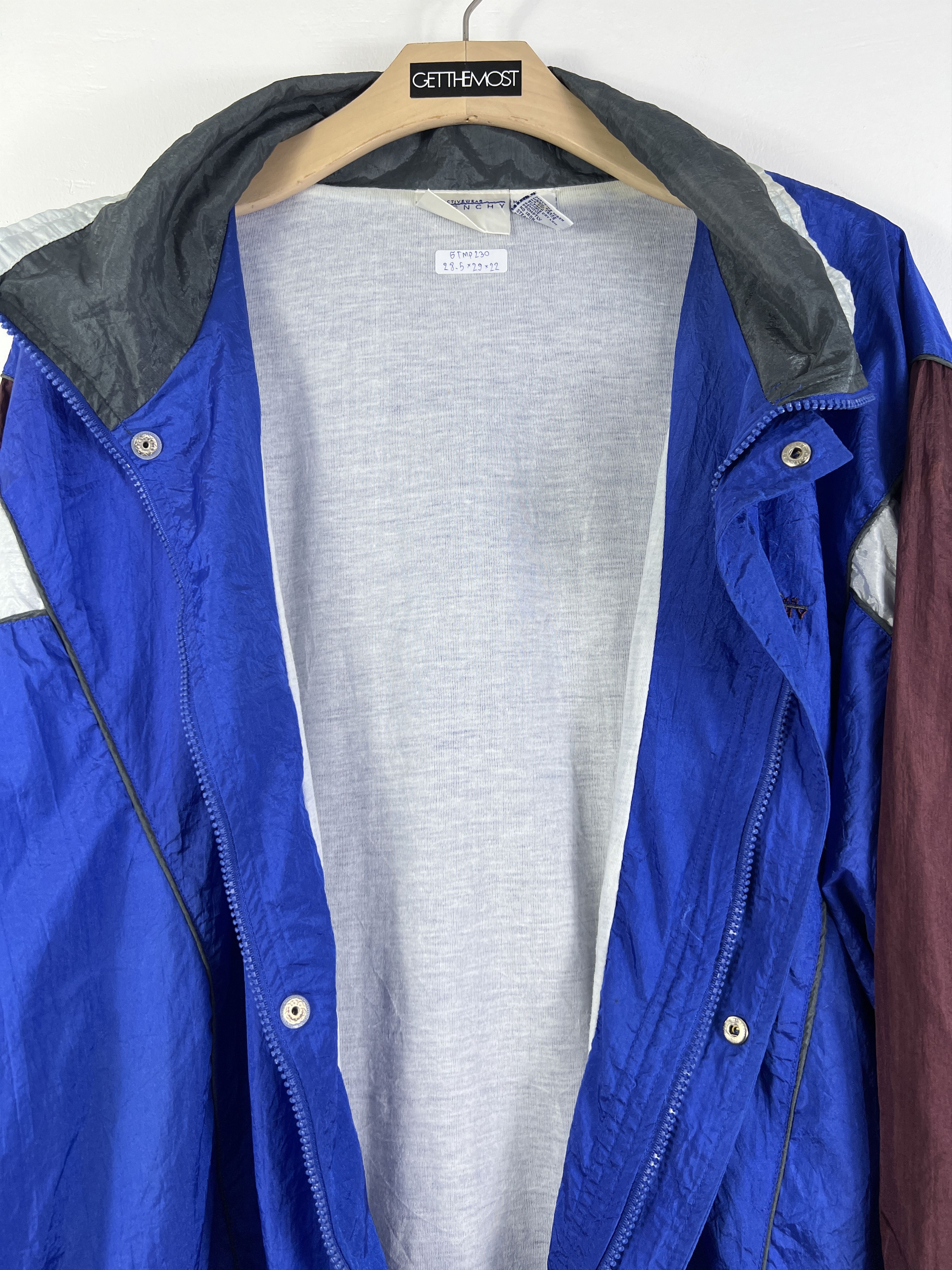 Vintage GIVENCHY Activewear Windbreaker Jacket (XL) GTMP230