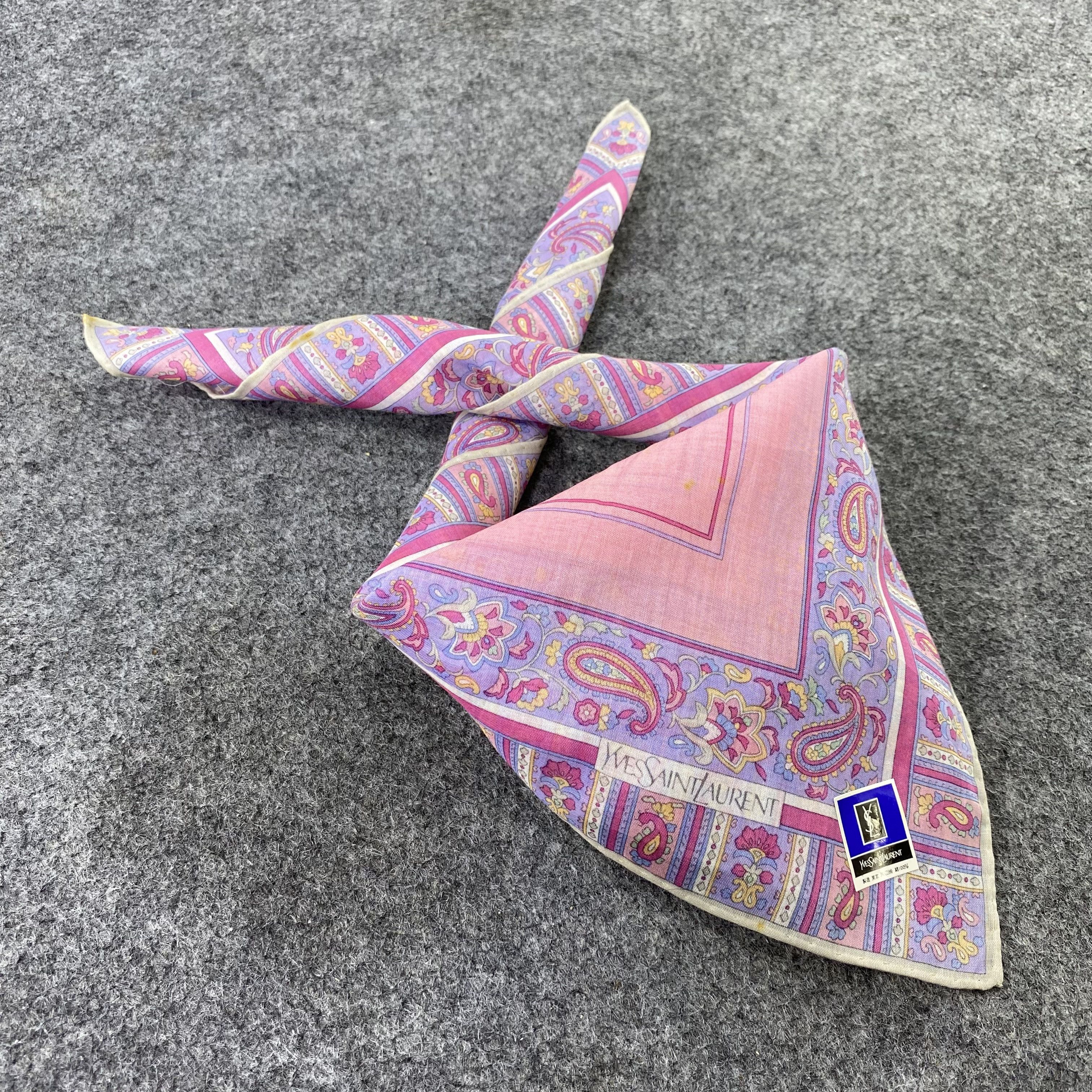 Vintage × Yves Saint Laurent Yves Saint Laurent Handkerchief / Bandana / Neckerchief-B627 Size ONE SIZE - 1 Thumbnail