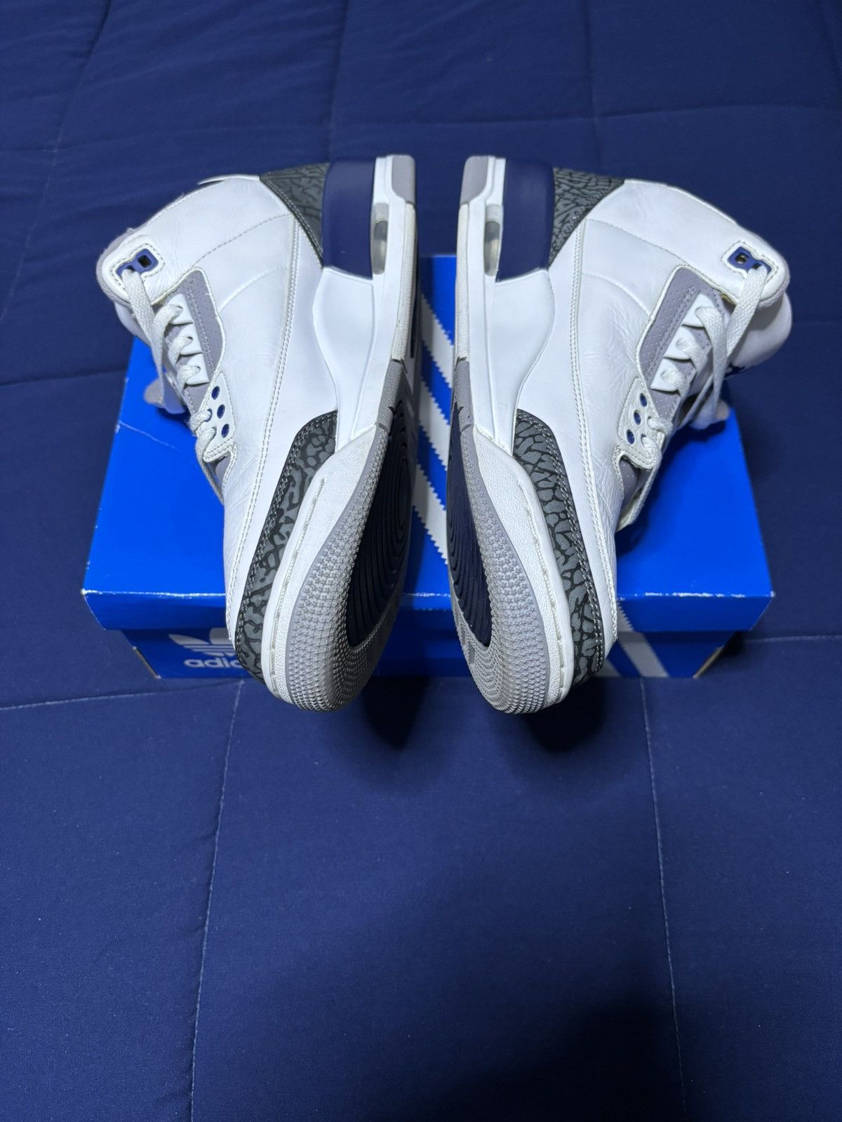 Jordan Brand Air Jordan 3 Retro Midnight Navy 2023 Size 11.5 Size US 11.5 / EU 44-45 - 4 Thumbnail