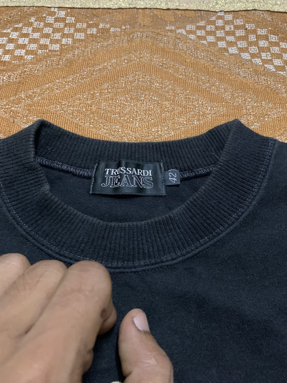 Japanese Brand × Trussardi × Vintage 90s TRUSSARDI JEANS SWEATSHIRT FADED Size US XL / EU 56 / 4 - 10 Thumbnail