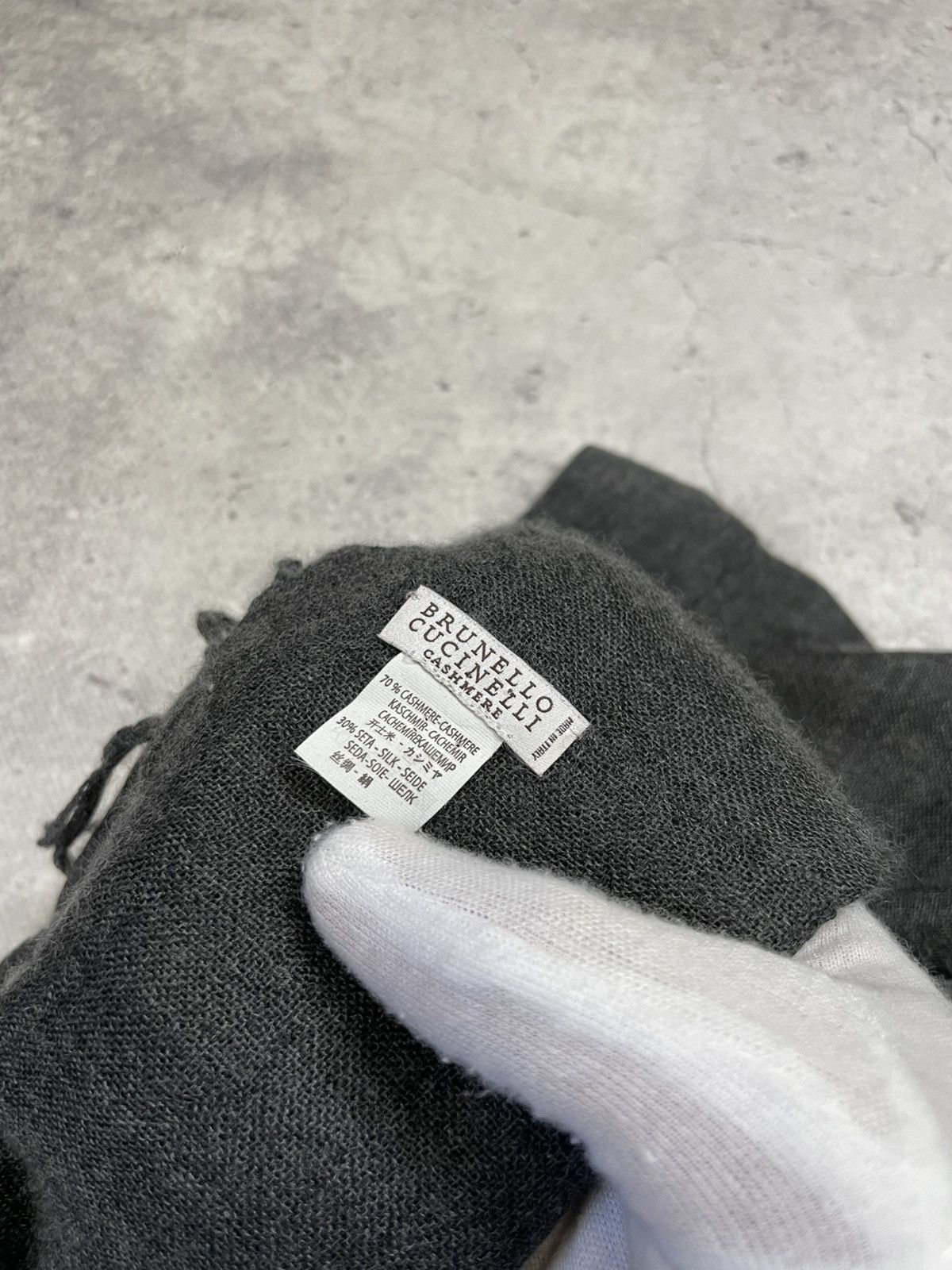 Brunello Cucinelli Brunello Cucinelli Women Cashmere / Silk Gray Scarf 60x77 cm Size ONE SIZE - 9 Thumbnail