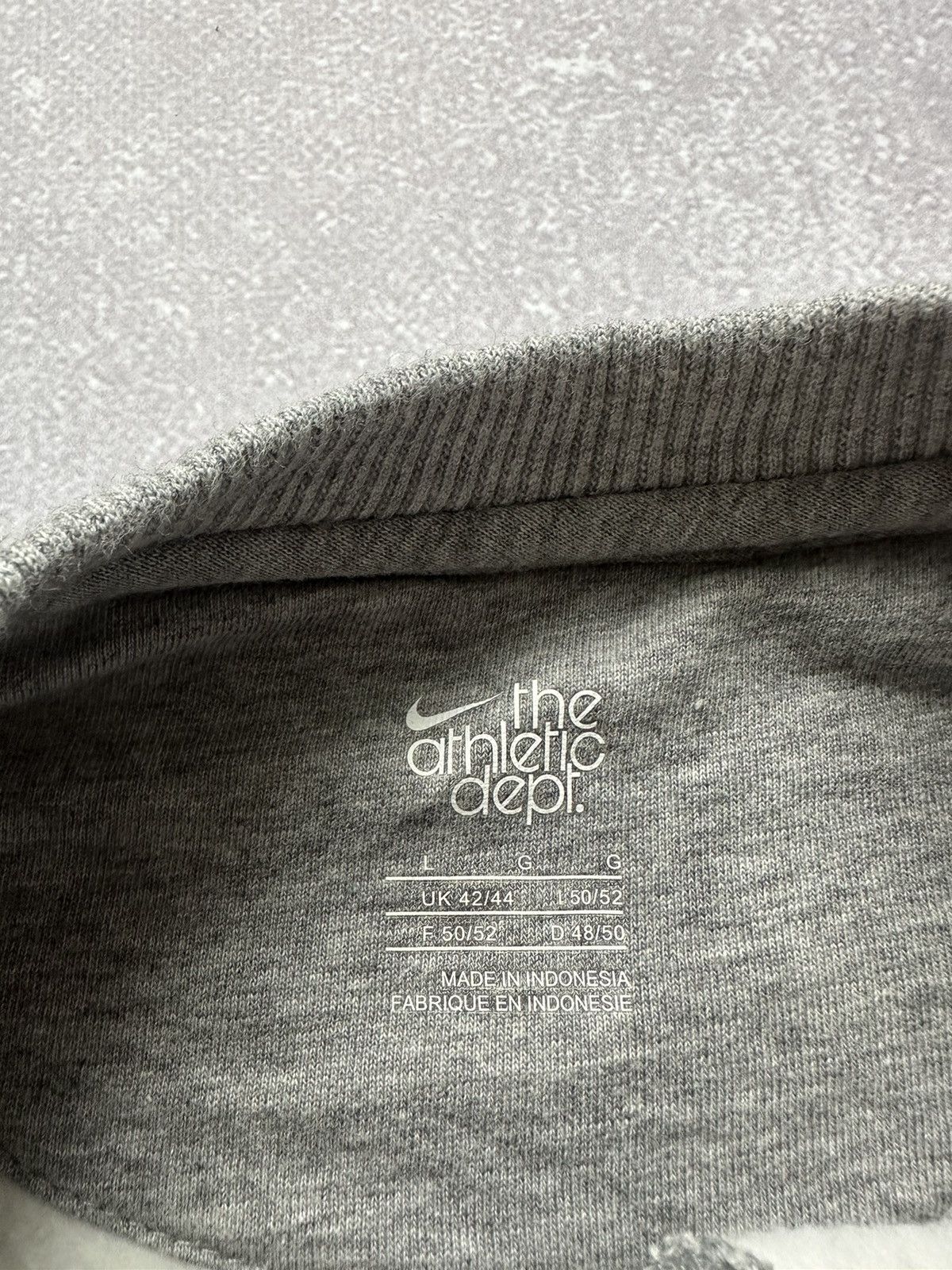 Nike × Vintage Sweatshirt Nike Vintage Streetwear size L Size US L / EU 52-54 / 3 - 4 Thumbnail