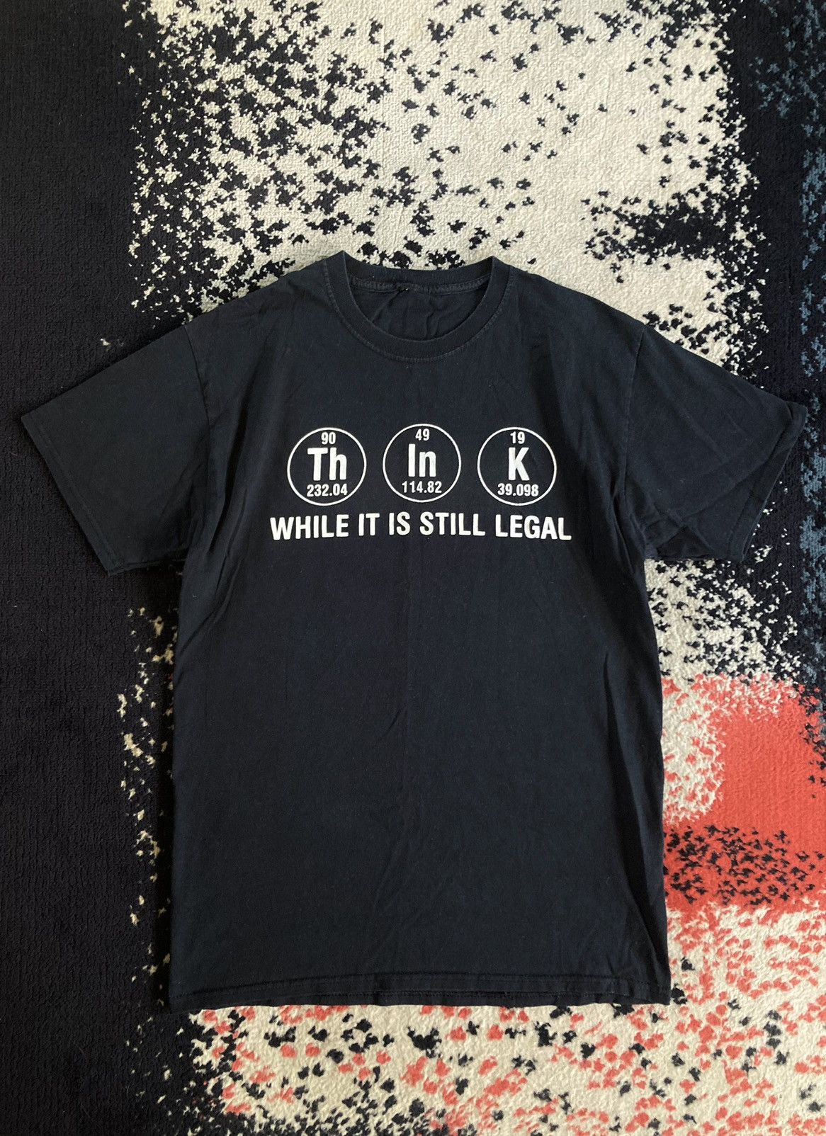 Vintage Vintage Think while It is still legal Tee Size US L / EU 52-54 / 3 - 1 Thumbnail