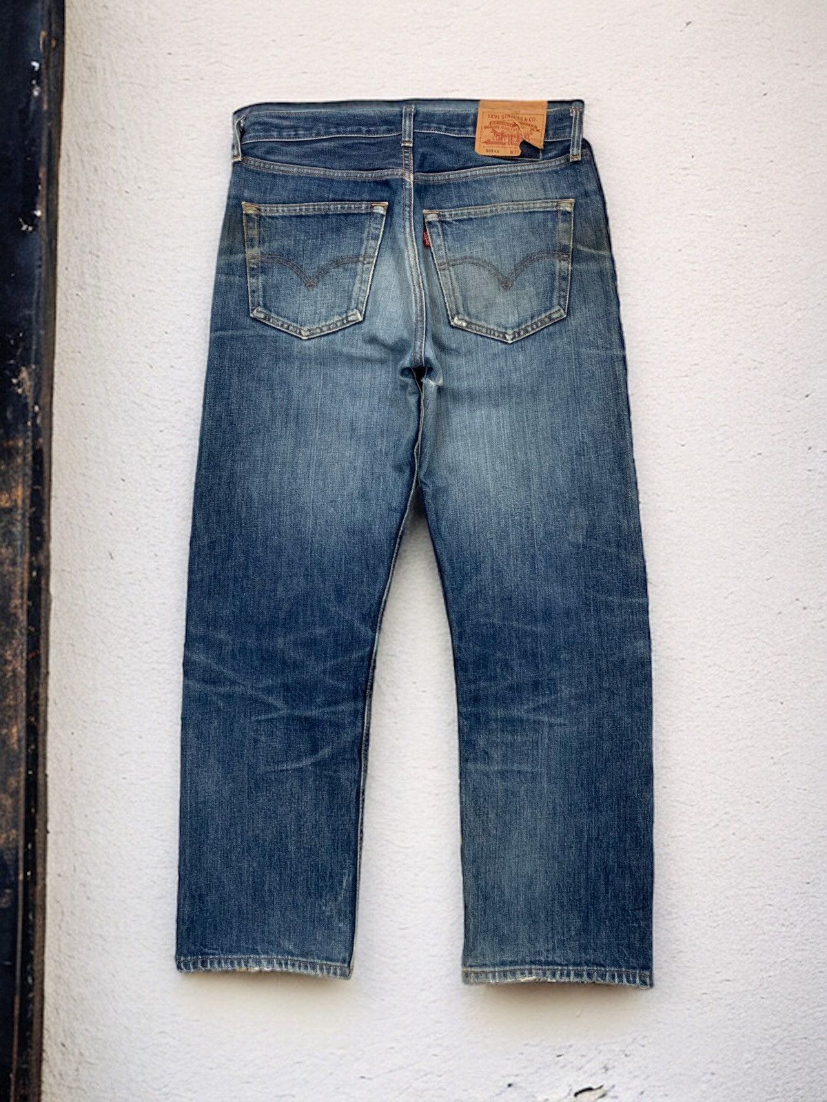 Levi's Levis 501 Buttonfly Distressed Whiskering Denim Pants (AB35) Size US 29 - 2 Thumbnail