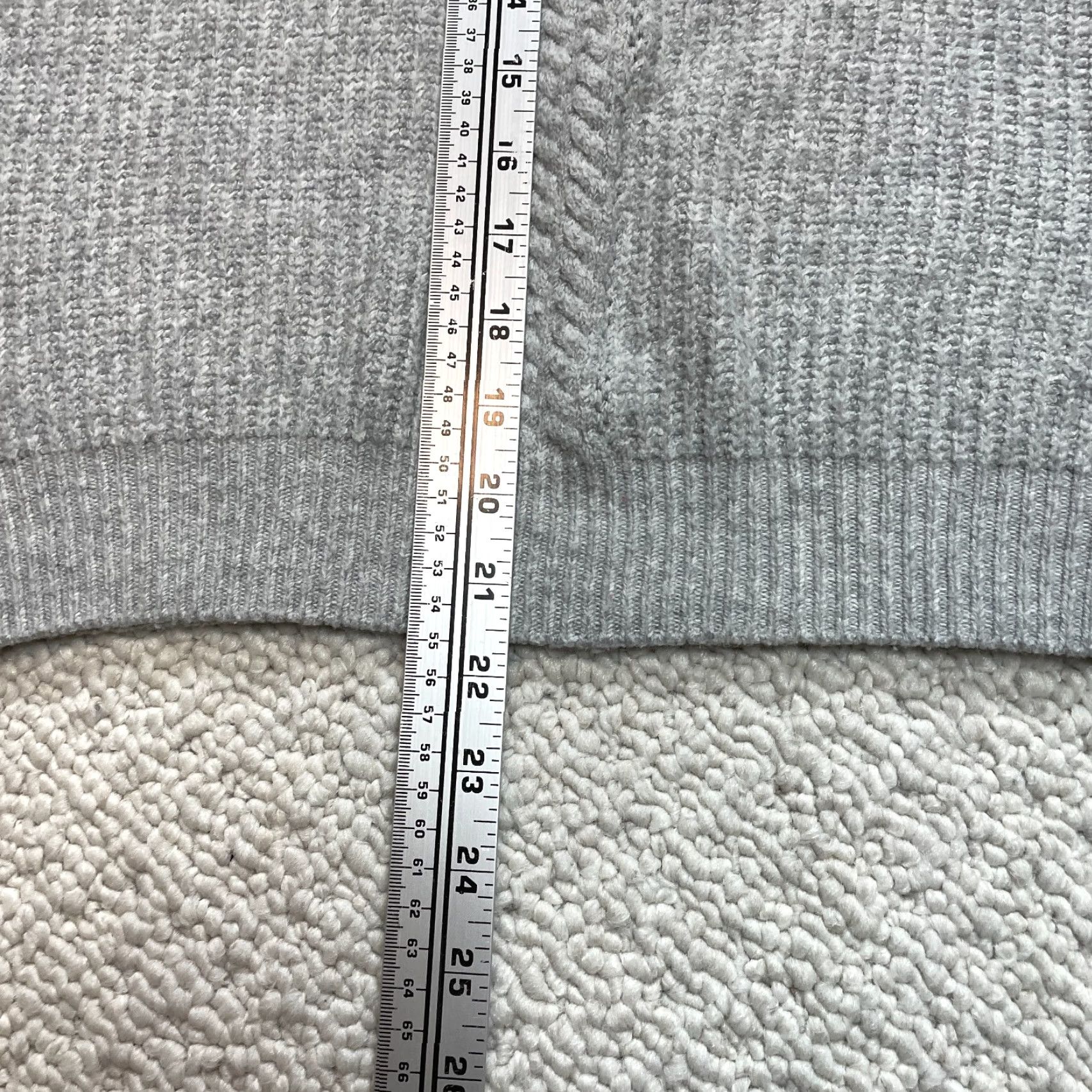 Vintage T Tahari Sweater Womens Small Gray Crew Knit Soft Pullover Solid Sweatshirt Size S / US 4 / IT 40 - 6 Thumbnail