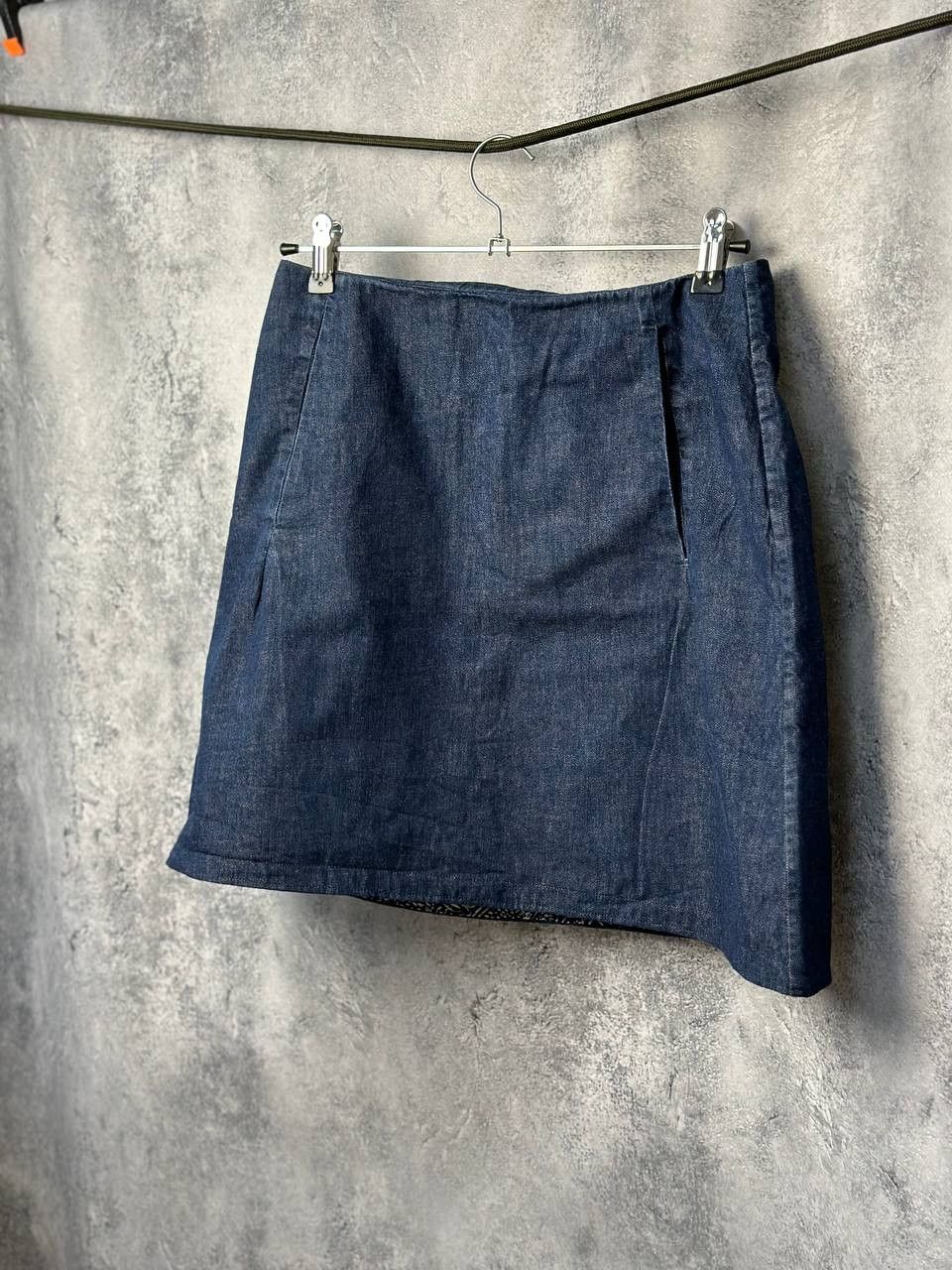 Designer TOAST Mini Denim Skirt - Pockets - Zip - Button Size 30" / US 8 / IT 44 - 1 Thumbnail