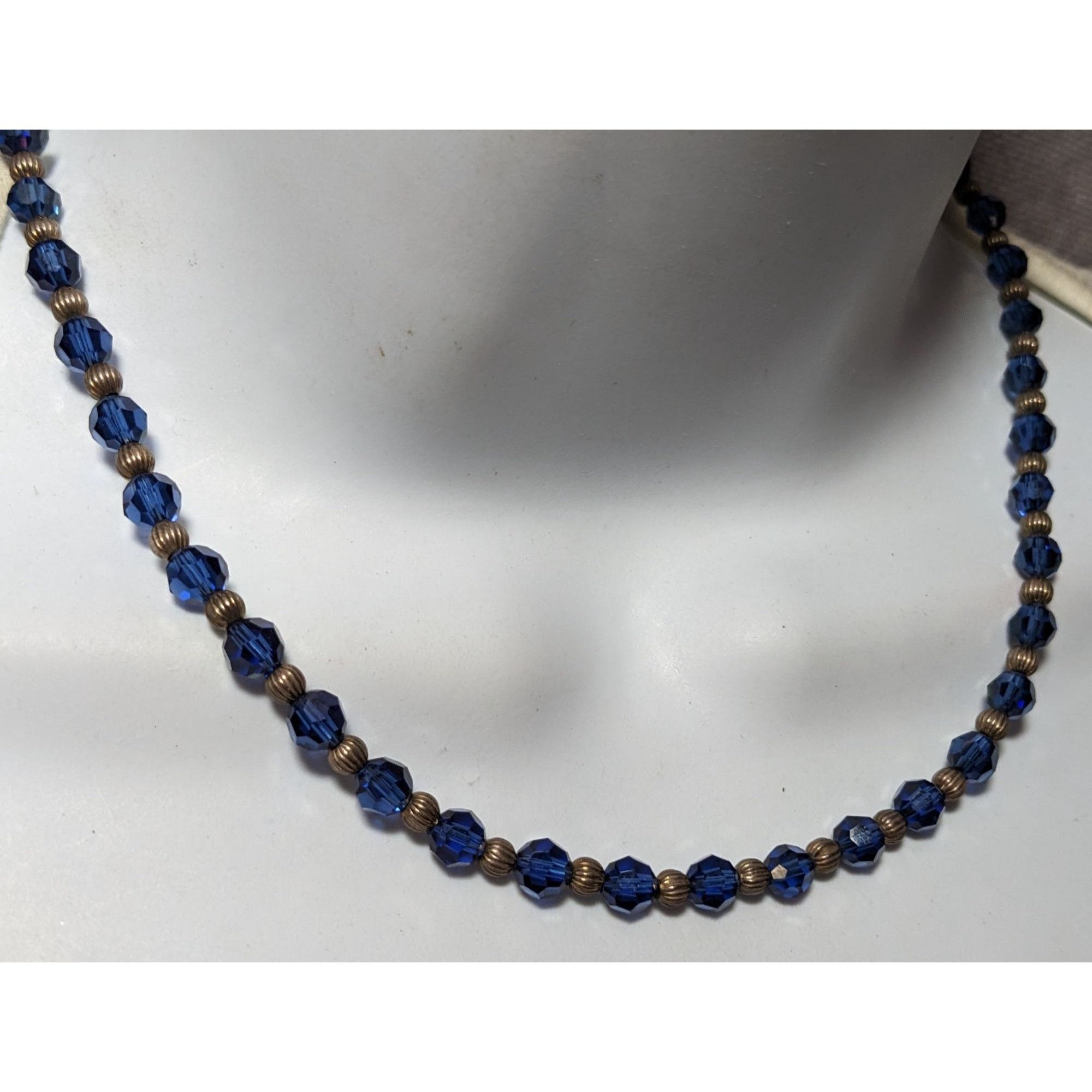 Other Casual Silver Tone And Blue Beaded Necklace Size ONE SIZE - 8 Thumbnail