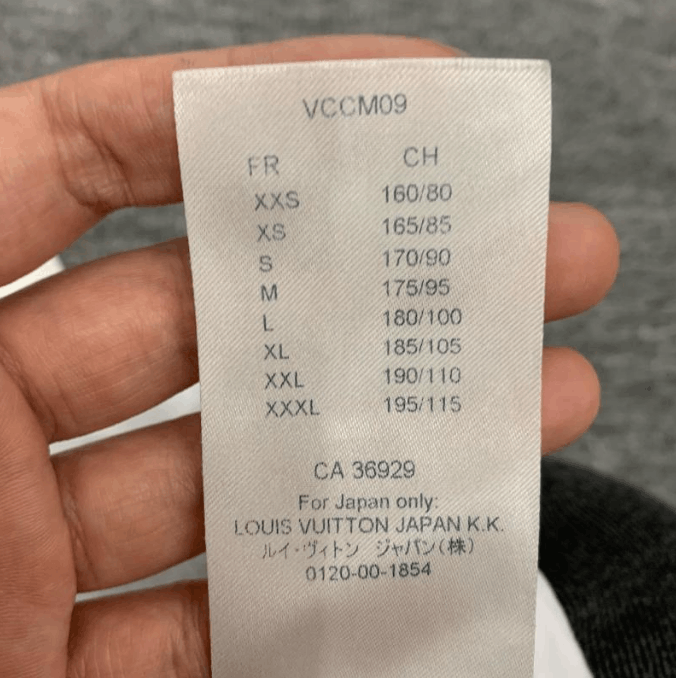 Louis Vuitton Louis Vuitton Short-sleeve T-shirt Size US M / EU 48-50 / 2 - 11 Thumbnail