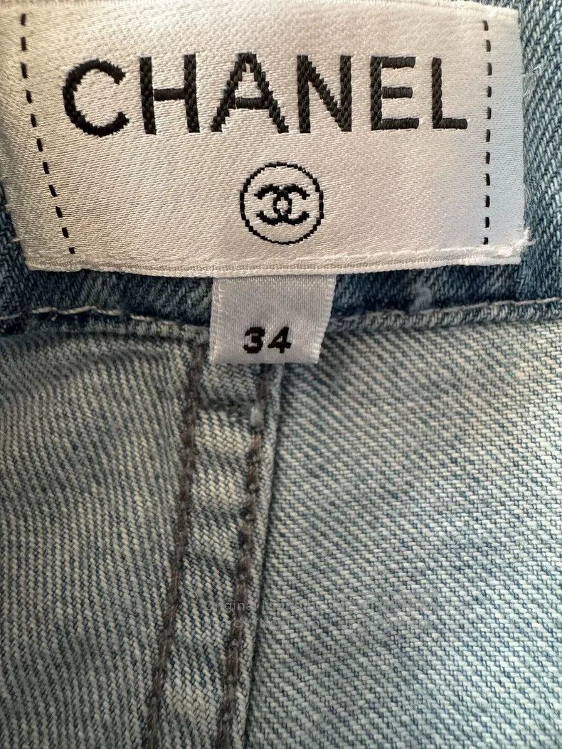 Chanel Chanel Hollow-out embroidered camelia denim shorts Size 42" / US 20 - 3 Thumbnail