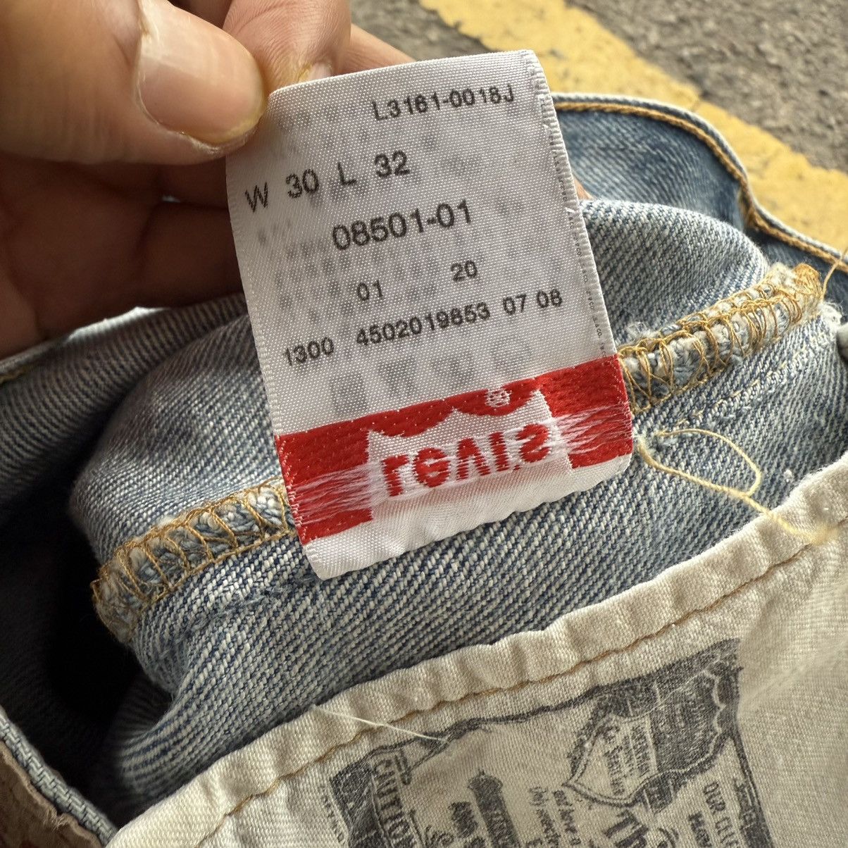 Levi's Vintage Clothing VINTAGE LEVI’S 501 DISTRESSED JEAN DENIM PANTS Size US 31 - 15 Thumbnail