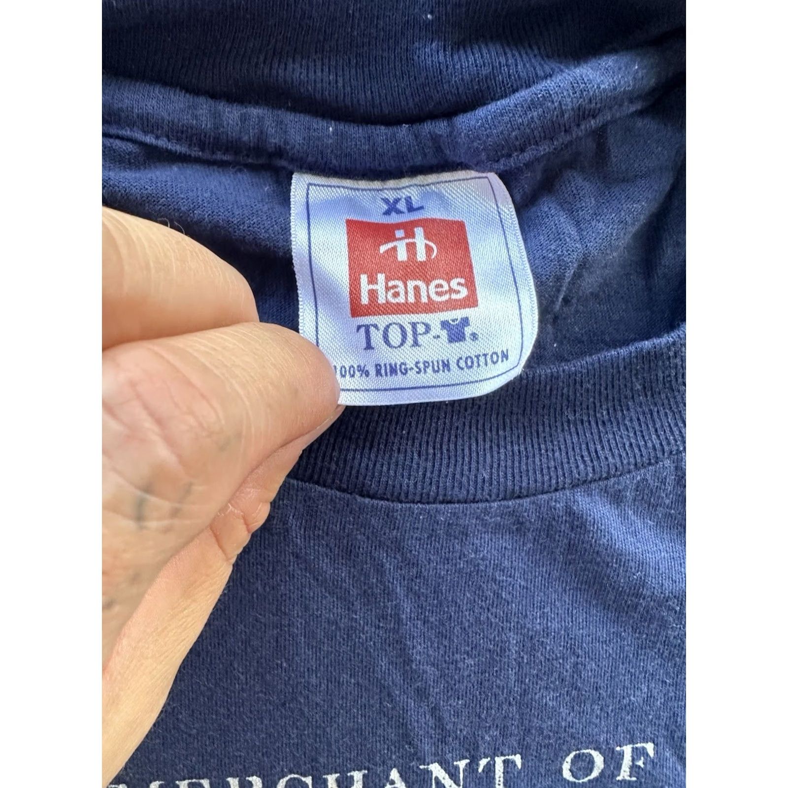 Hanes VINTAGE 90s William Shakespeare Comedies, Histories, Tragedies T-Shirt Hanes XL Navy Blue Men Short Sleeve Tee Size US XL / EU 56 / 4 - 3 Thumbnail