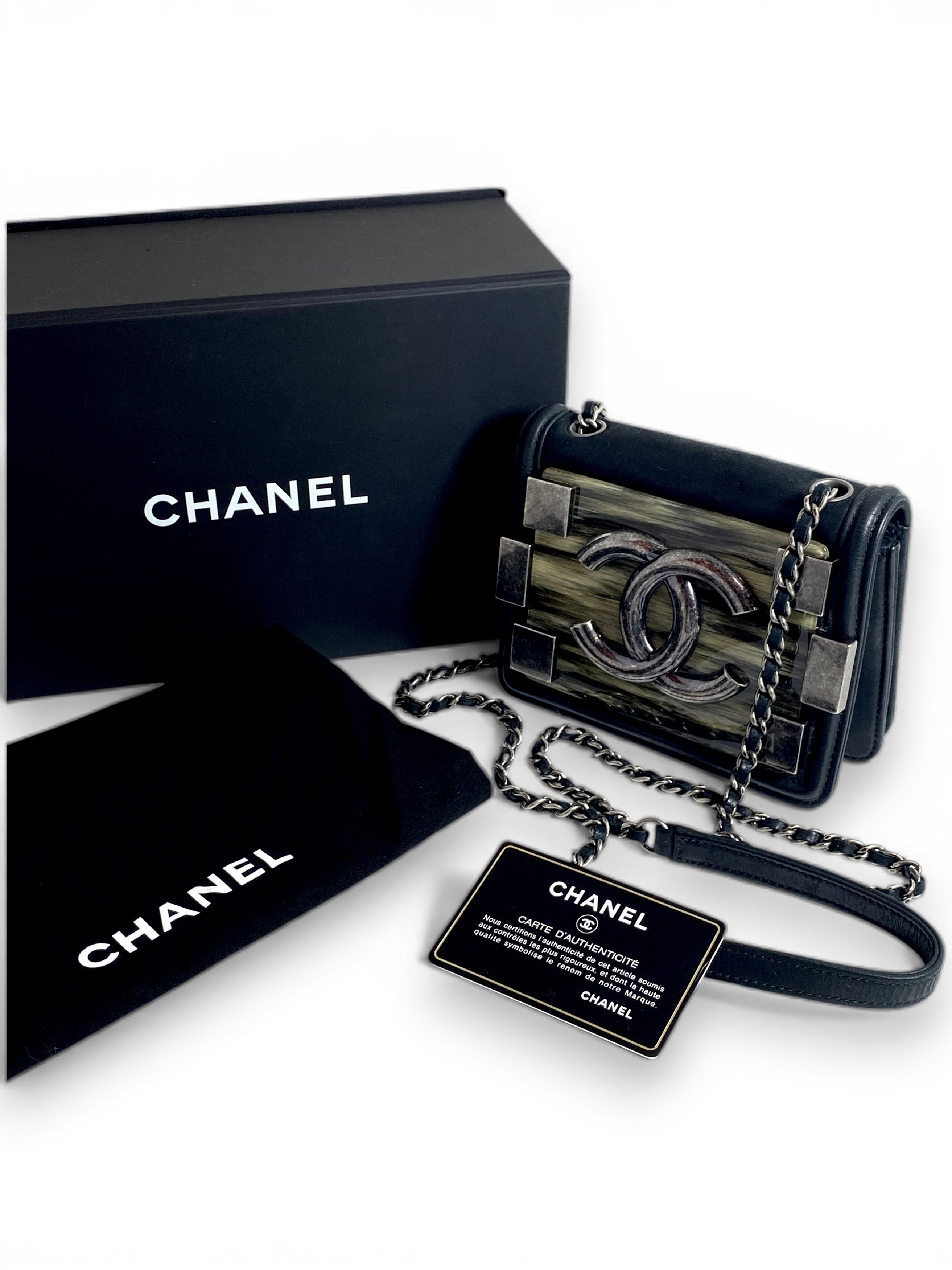 Chanel Chanel CC Logo Boy Brick Leather Flap Shoulder Cross Bag Size ONE SIZE - 8 Thumbnail