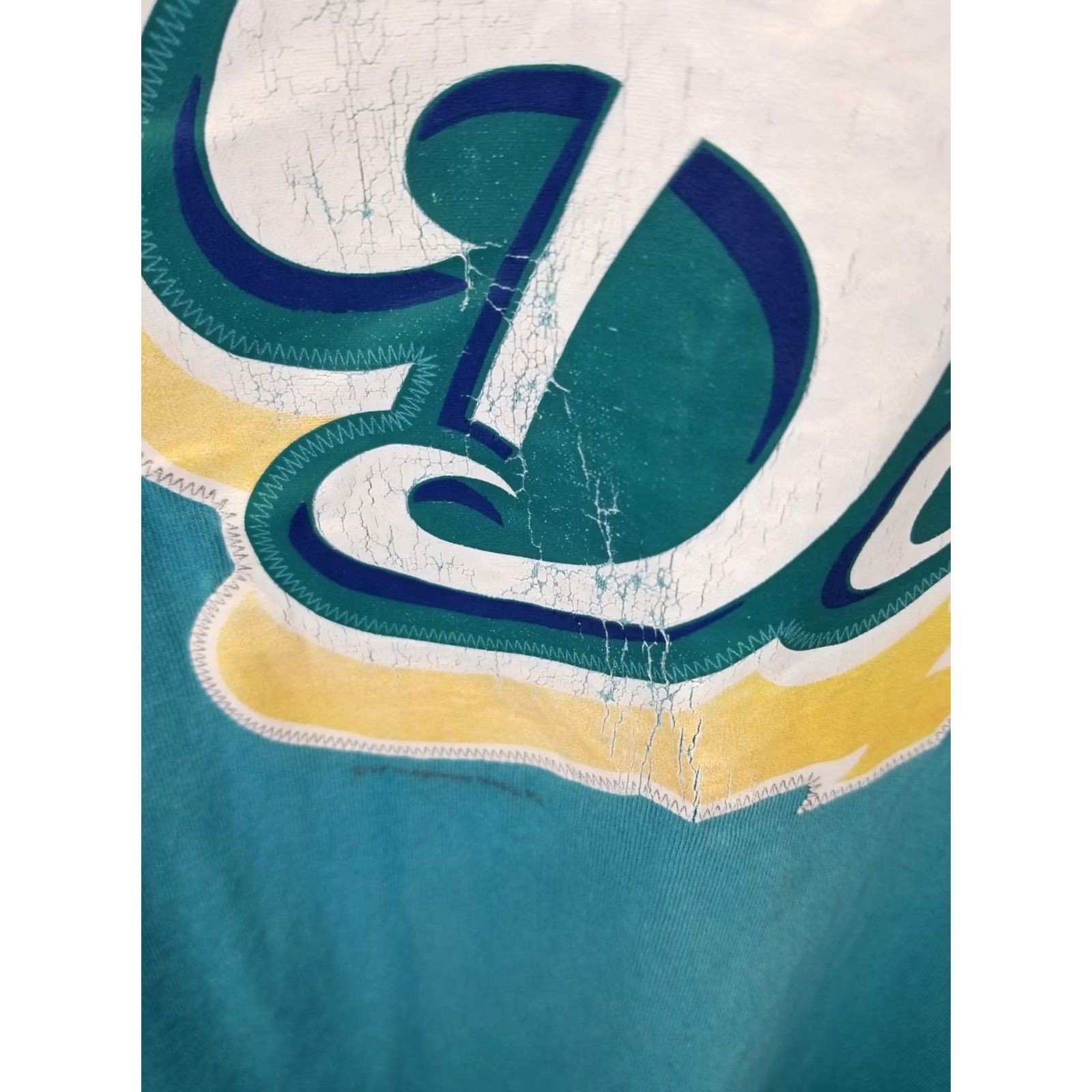 NFL VINTAGE 2001 MIAMI DOLPHINS NFL GRADIANT SUN FADED LEE T-SHIRT XXLARGE BLUE 2XL MEN T-Shirt Size US XXL / EU 58 / 5 - 5 Thumbnail