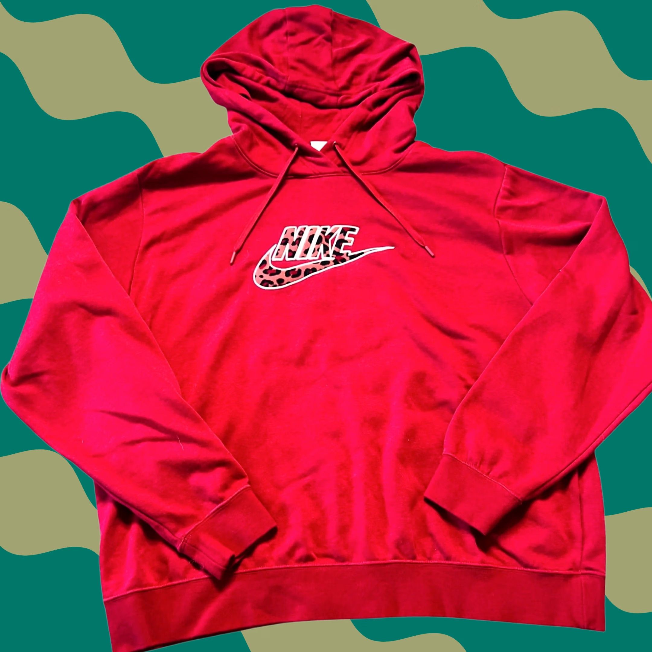 Vintage VINTAGE Nike Red and Cheetah Swoosh Hoodie Sweatshirt Large Womens 90s Retro Size L / US 10 / IT 46 - 1 Thumbnail
