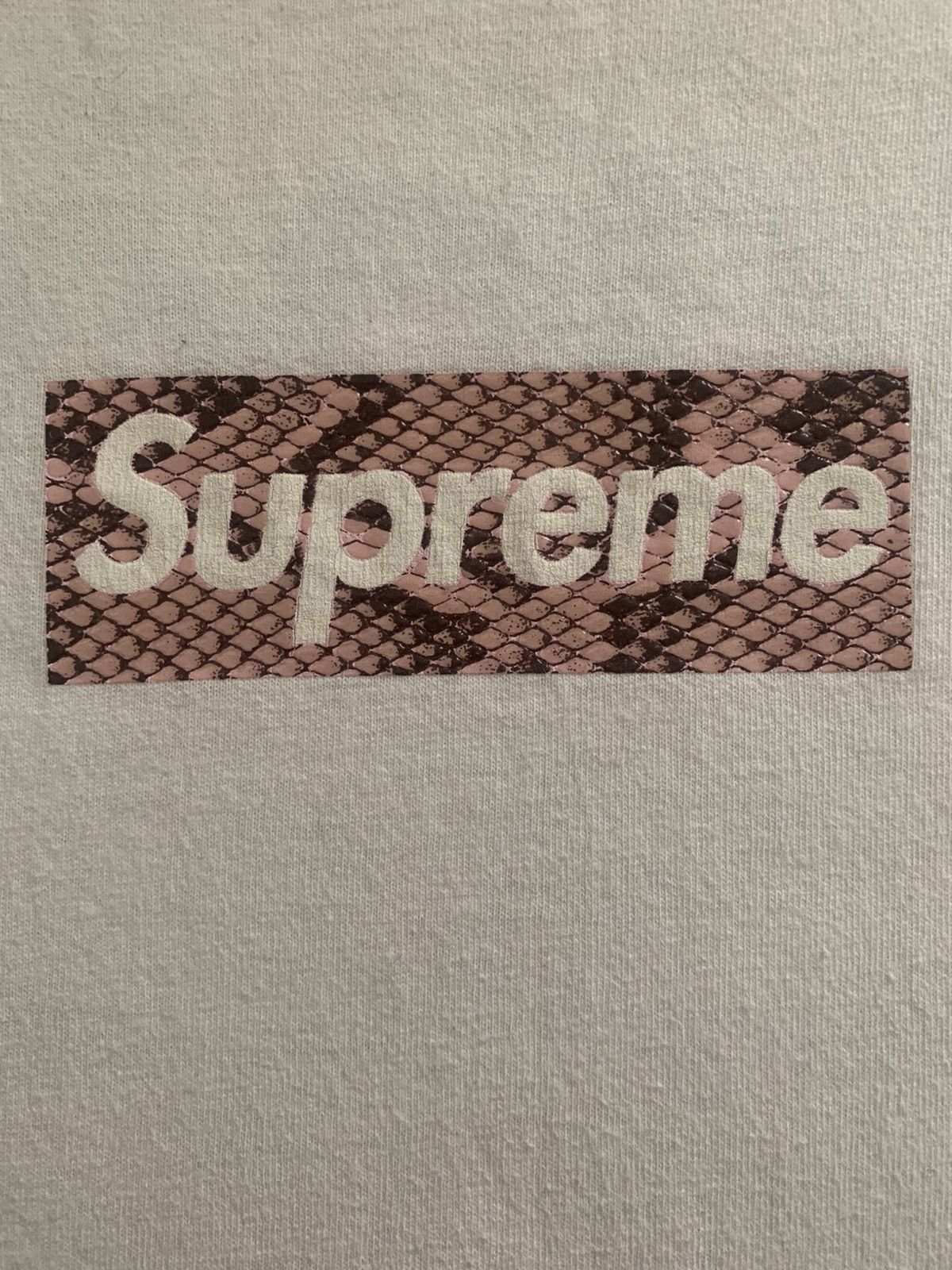 Supreme 2006 Supreme Pink F&F Harajuku Box Logo Tee Size US XL / EU 56 / 4 - 2 Thumbnail
