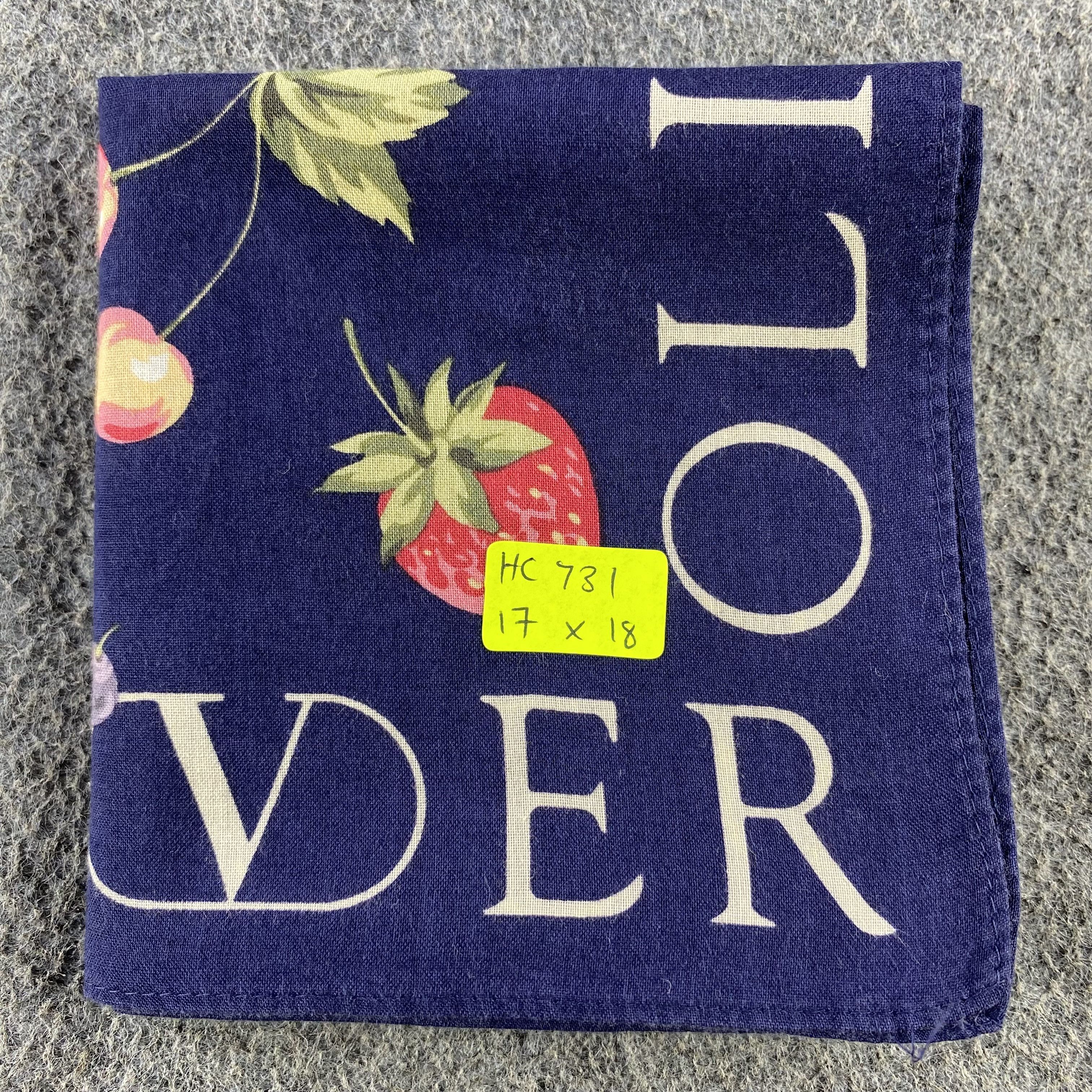 Valentino × Vintage Oliver Handkerchief/Neckerchief/Bandana HC731 Size ONE SIZE - 5 Thumbnail