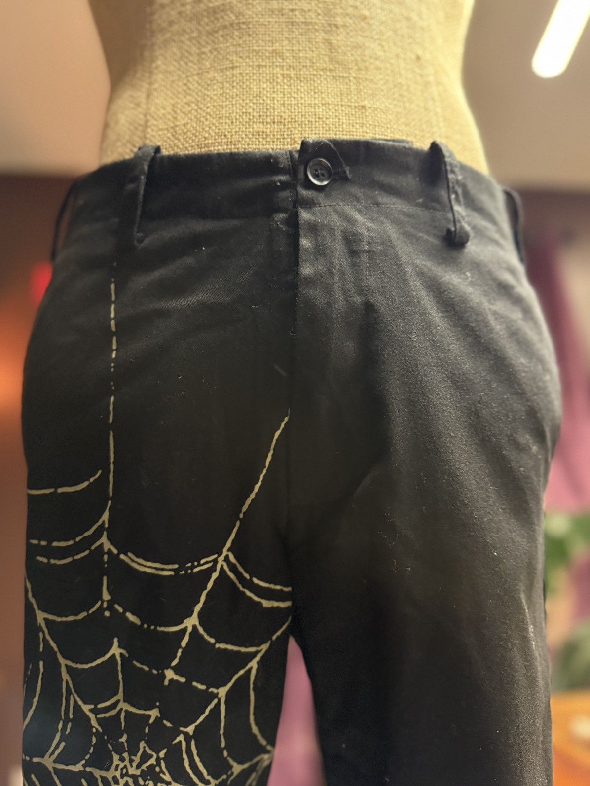 Other Black Slim Pants with Bold Gold Spiderweb Graphic Size US 29 - 4 Thumbnail