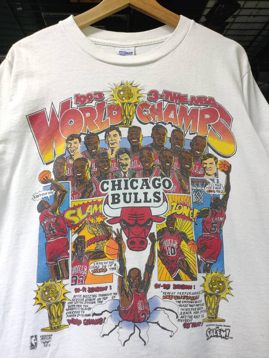 NBA Vtg 90's NBA Chicago Bulls 3 Peat World Champs T-Shirt Size US M / EU 48-50 / 2 - 1 Thumbnail