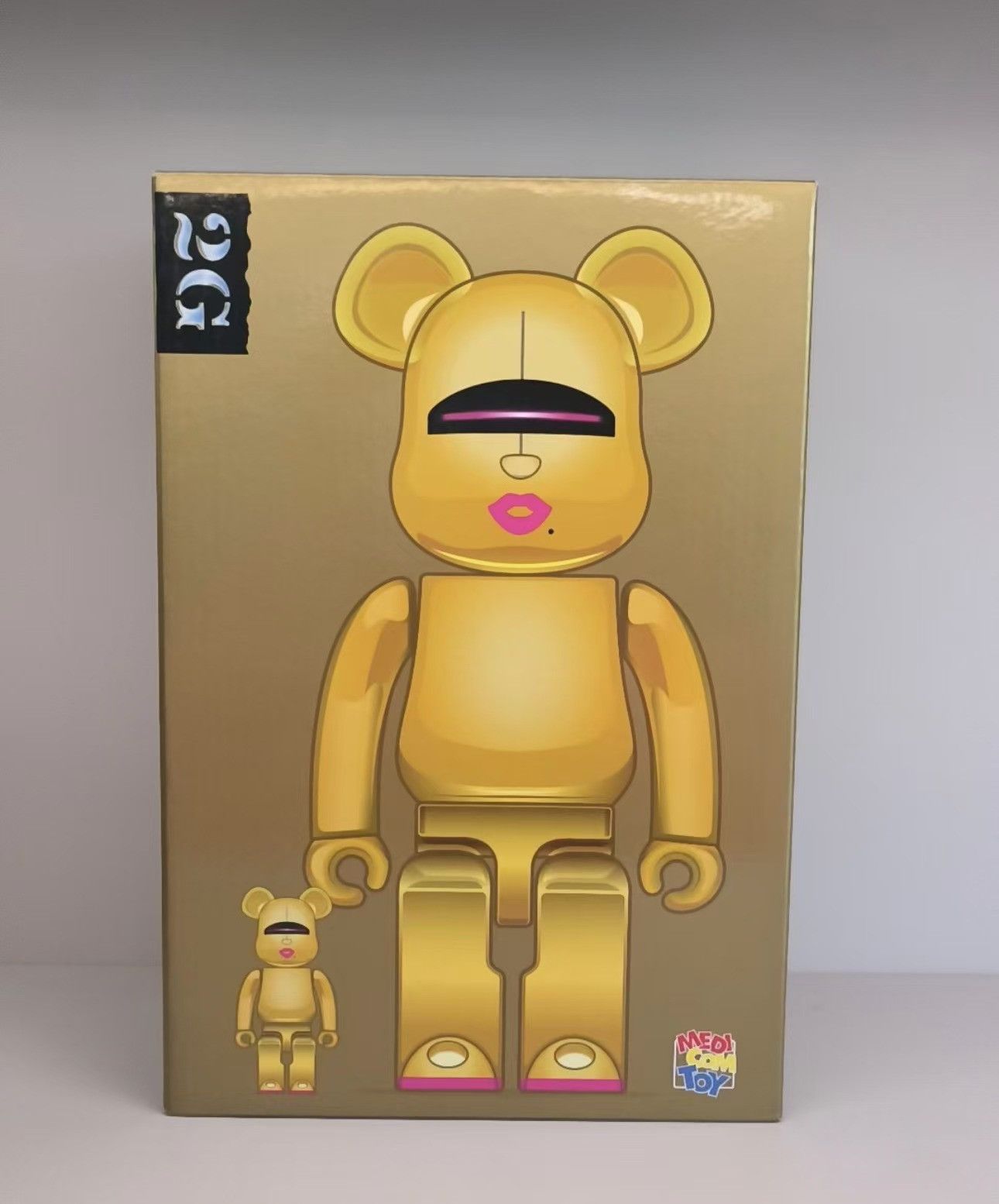 Japanese Brand × Medicom Toy Bearbrick Sorayama 2G 100% & 400% Set Size ONE SIZE - 2 Thumbnail