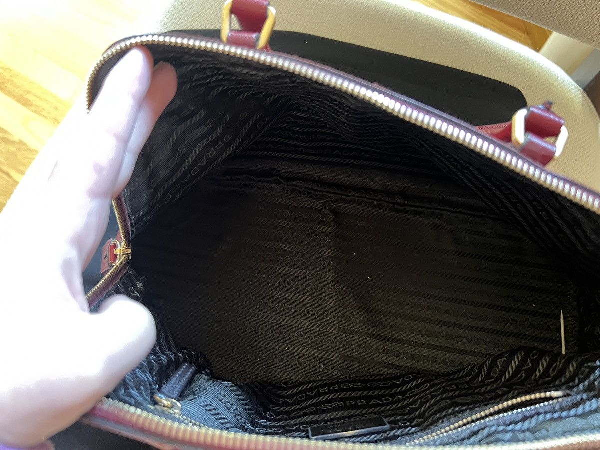 Prada Prada Burgundy Red Saffiano Handle Bag Size ONE SIZE - 11 Thumbnail