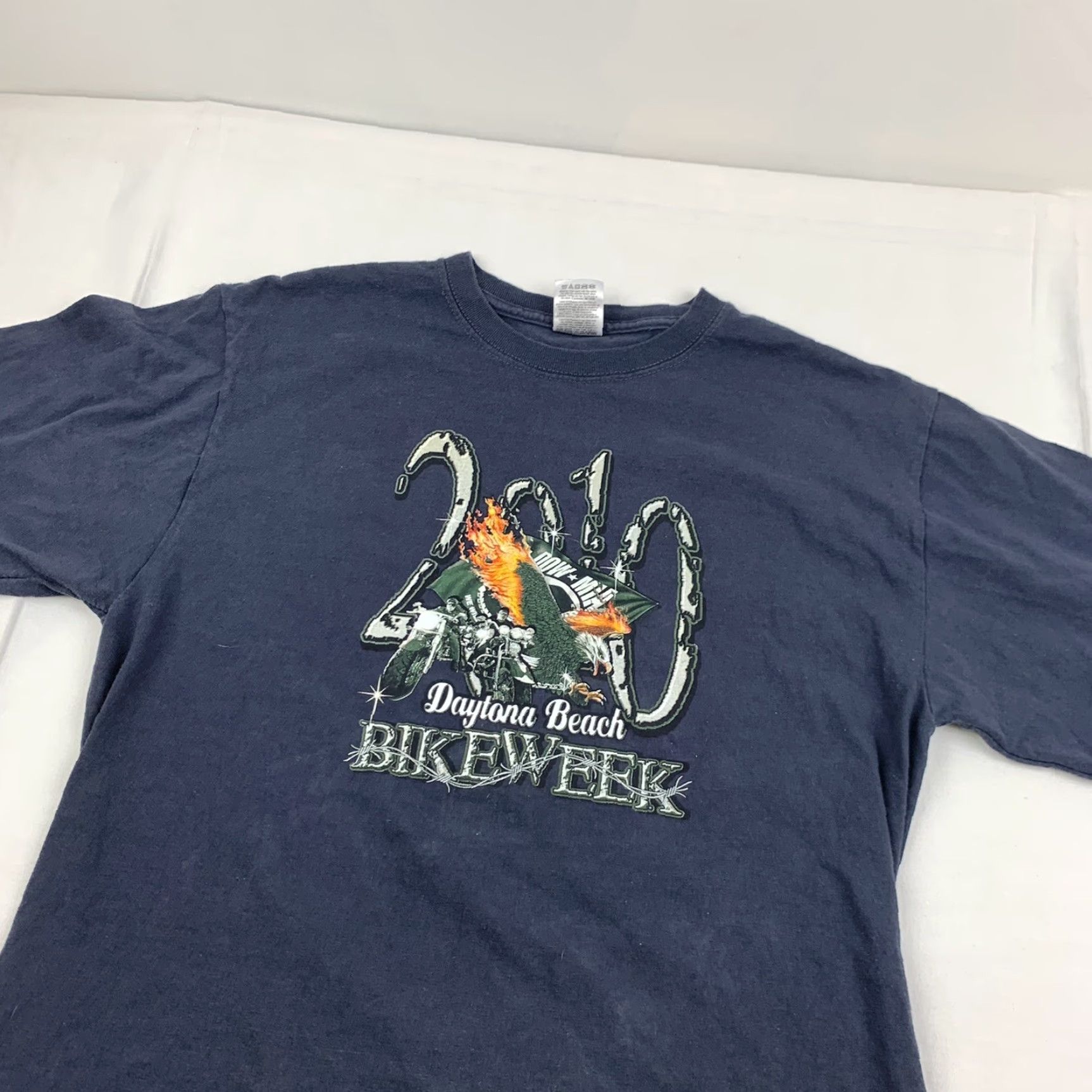 Fruit Of The Loom VINTAGE Dayton Beach Bike Week T Shirt Men Adult Medium Blue 2010 Biker Motorcycle American Shirt M Blue Motorcycle American Mens Size US M / EU 48-50 / 2 - 4 Thumbnail