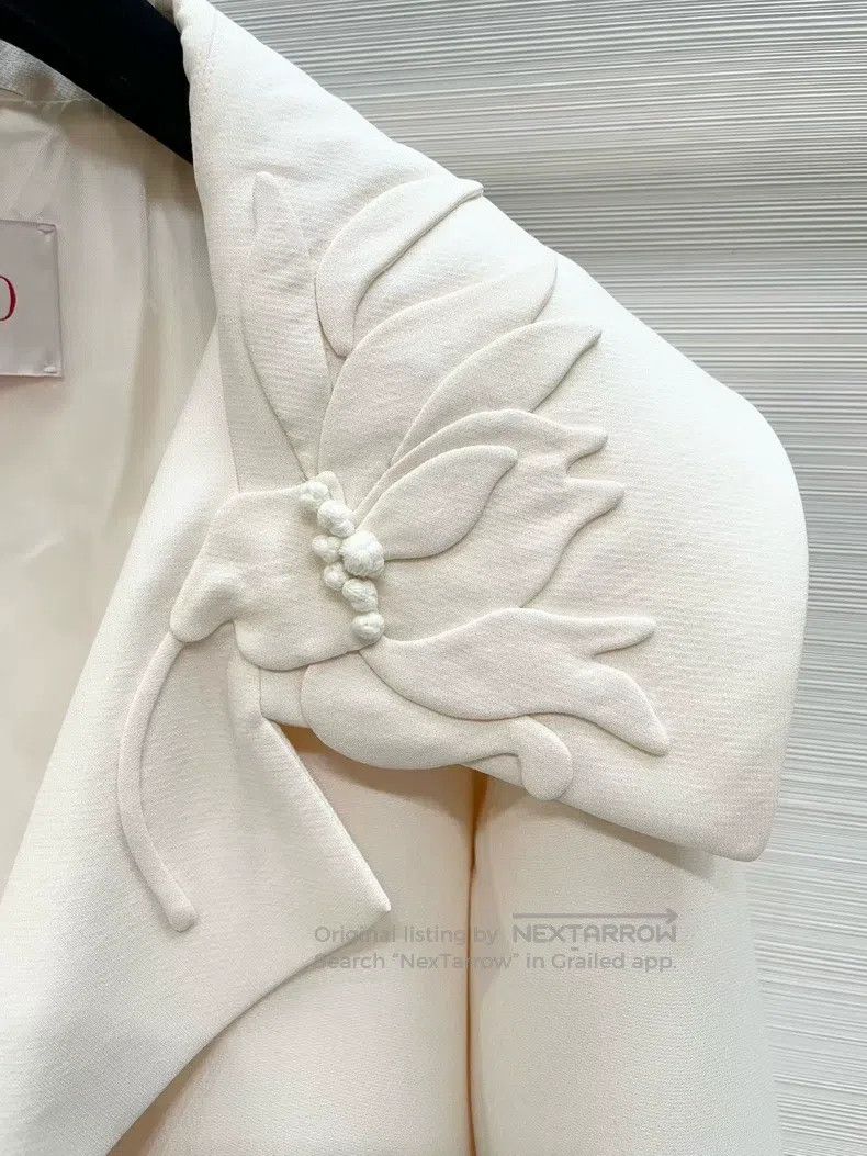 Valentino Valentino White coat Size S / US 4 / IT 40 - 6 Thumbnail