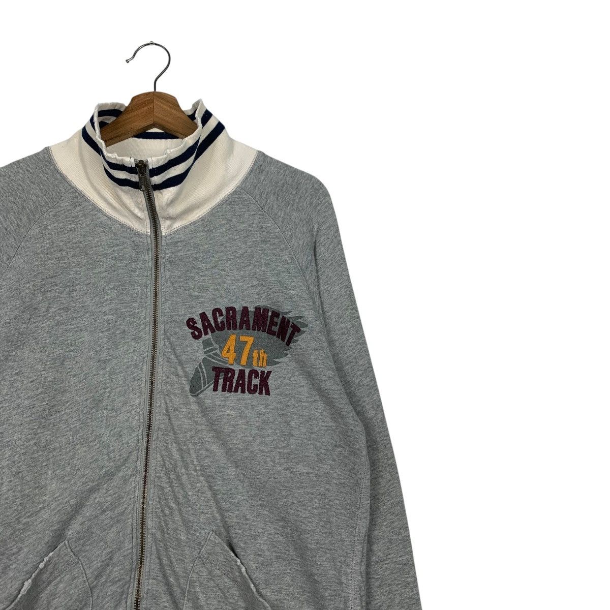 Champion Repro Vtg CHAMPION Sacrament 47th Track Sweater #2205-C97 Size US L / EU 52-54 / 3 - 5 Thumbnail