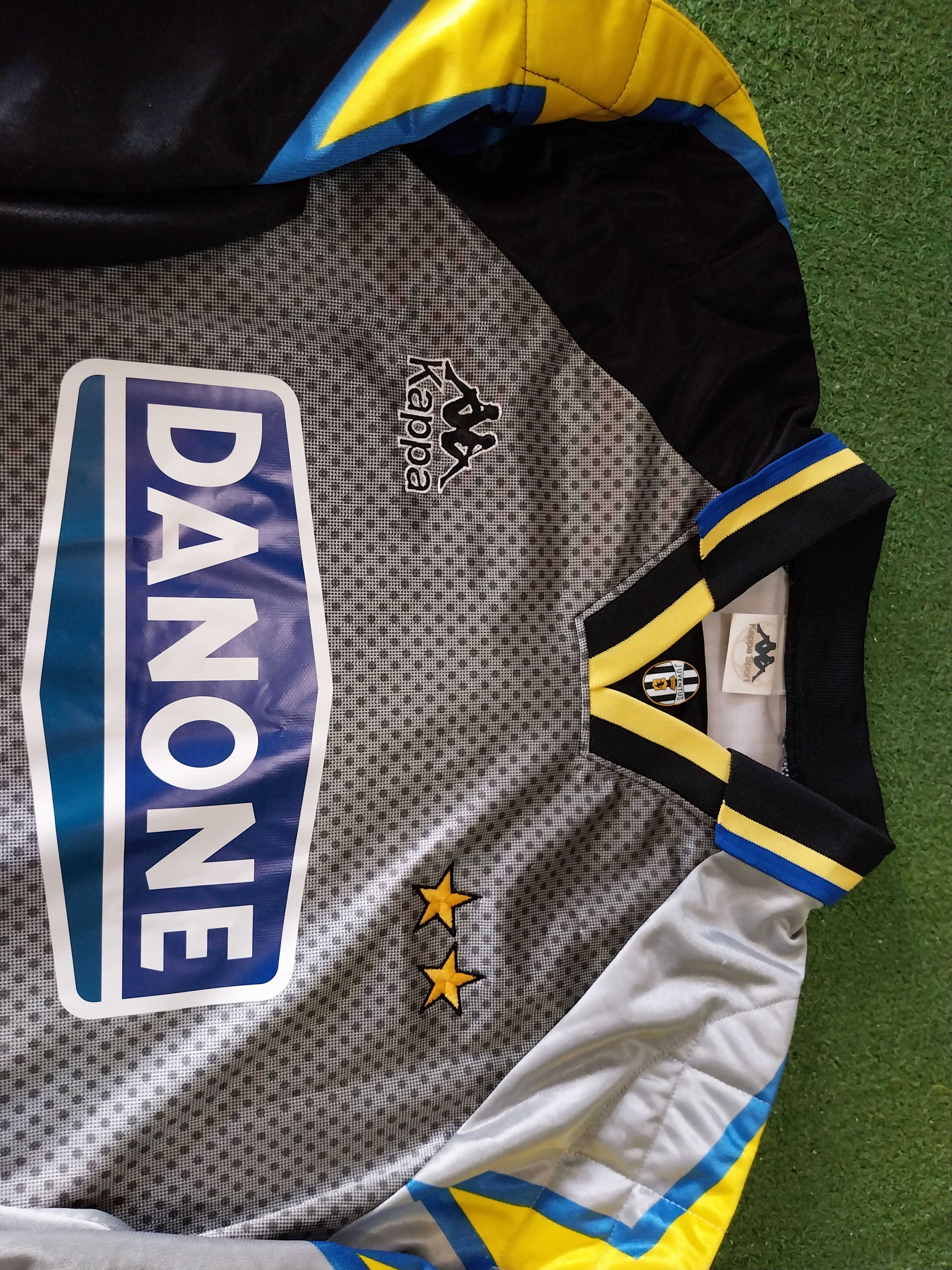 Kappa Juventus GK 1994/1995 angelo peruzzi jersey football Size US L / EU 52-54 / 3 - 3 Thumbnail