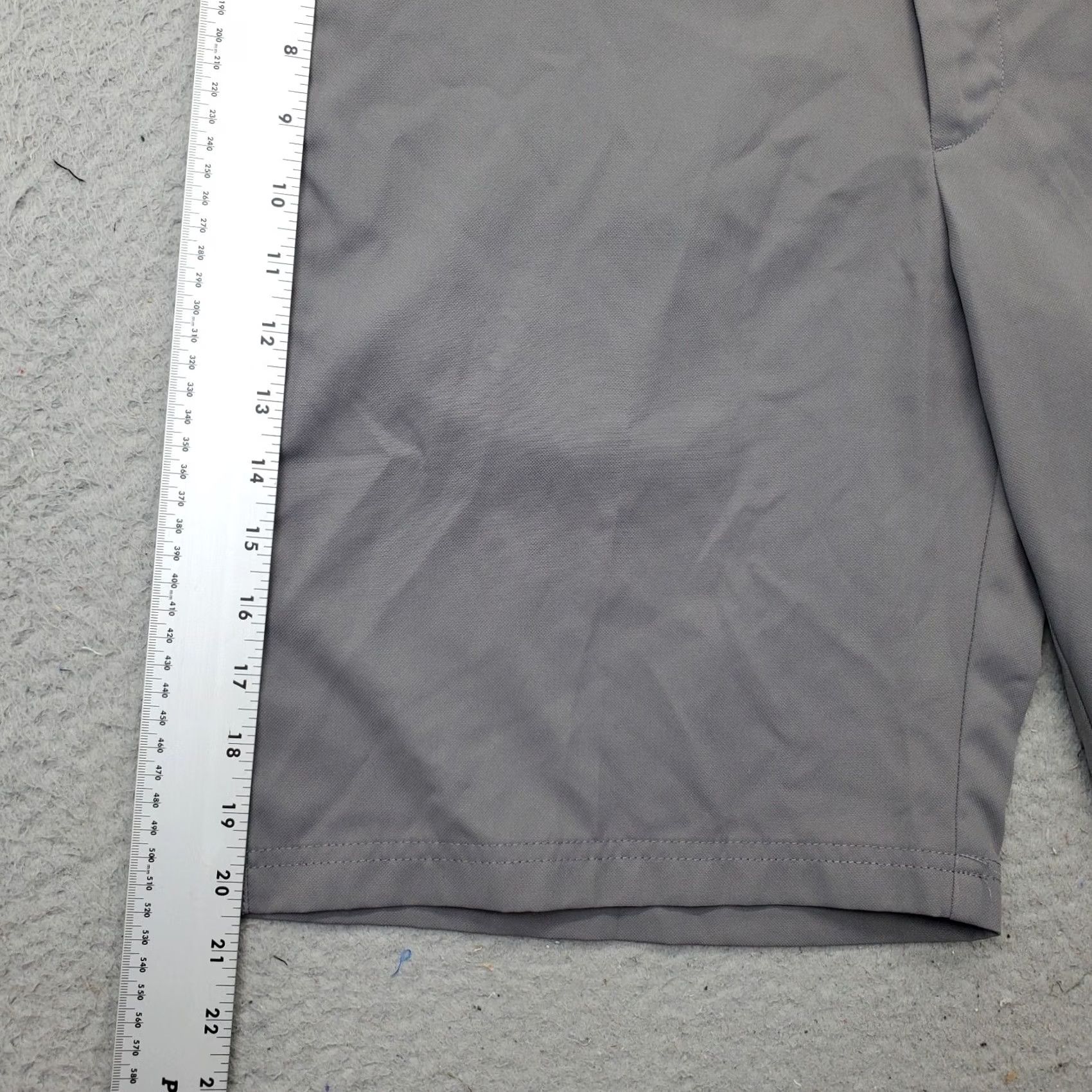 Vintage Pebble Beach Golf Performance Shorts Mens 34 Gray Slash Pockets Flat Front Chino Casual Outdoor Mens Size US 34 / EU 50 - 3 Thumbnail