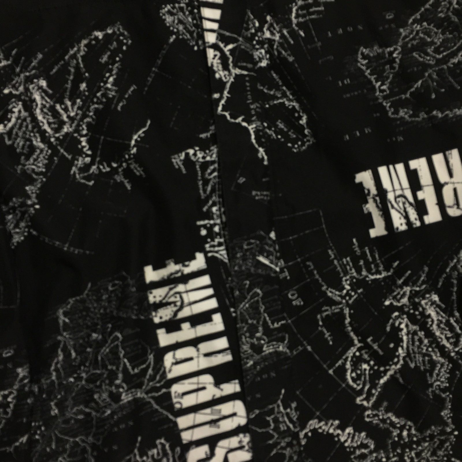 Supreme 2012 Supreme x The North Face Venture Black Mountain Light Size US M / EU 48-50 / 2 - 5 Thumbnail