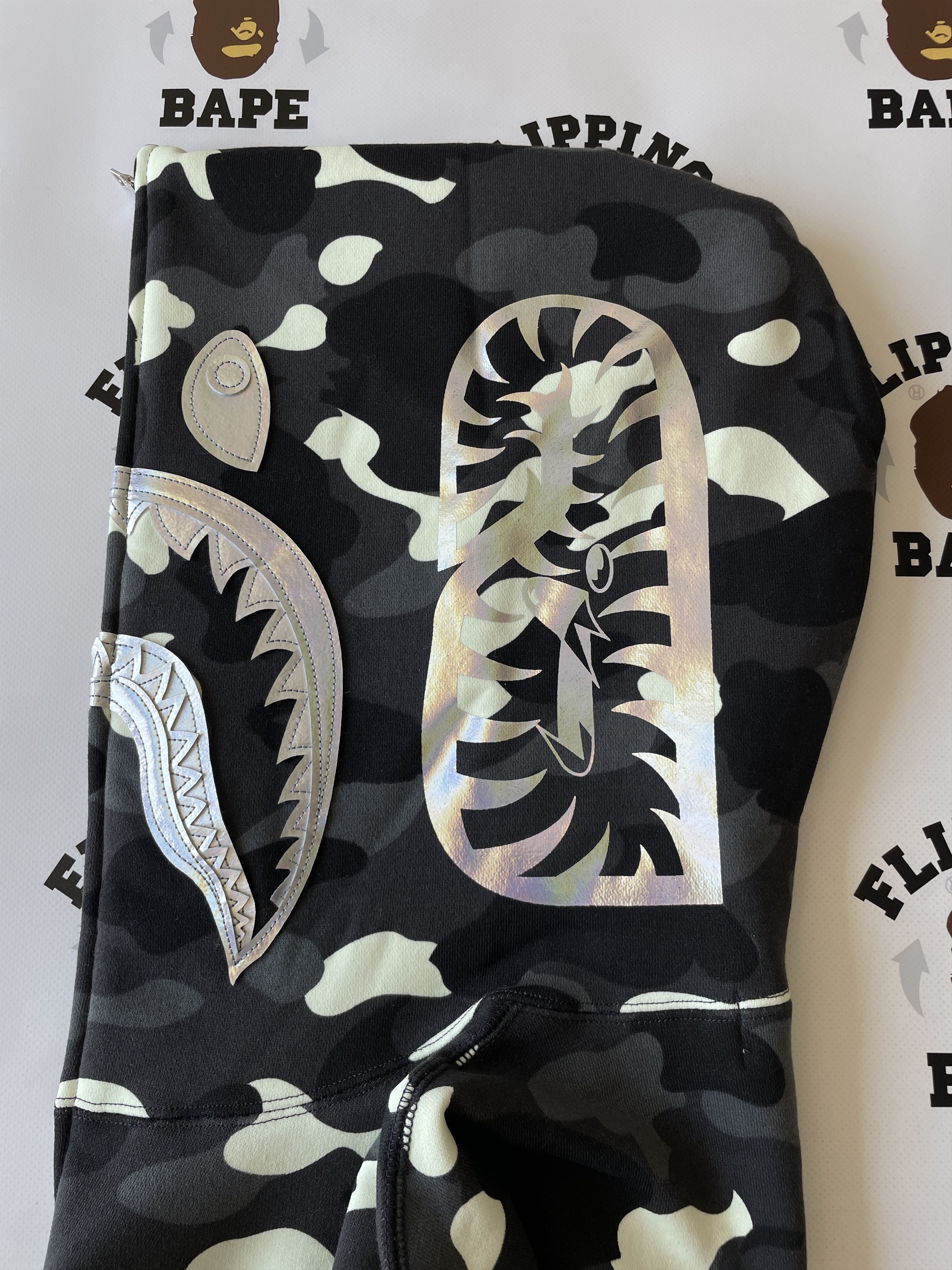 Bape BAPE CITY CAMO SHARK FULL ZIP HOODIE (SS24) Size US XL / EU 56 / 4 - 6 Thumbnail