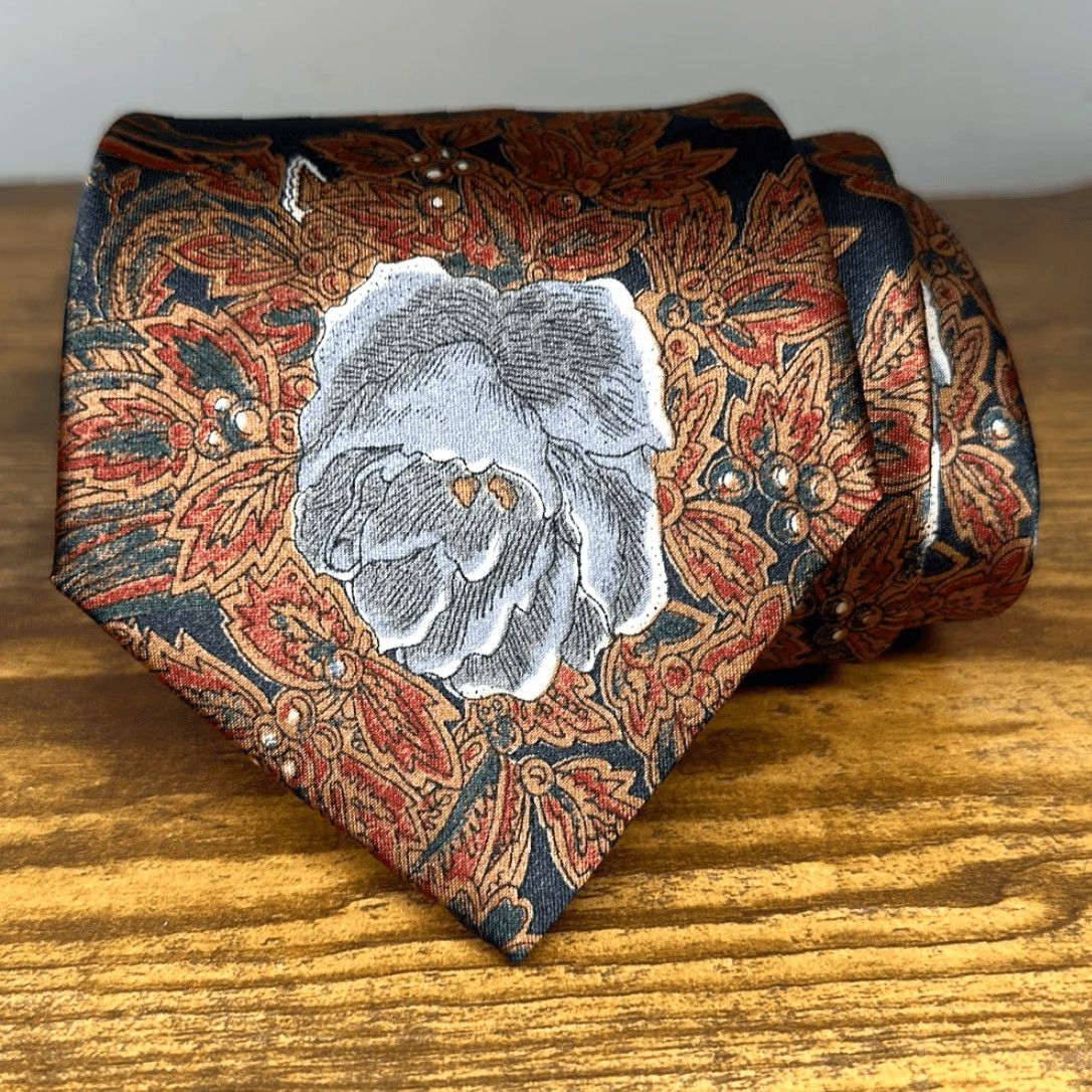 Etienne Aigner Etienne Aigner Tie Unisex One Size Blue Paisley Floral 100% Tricel Made in USA 58 L 4 W Size ONE SIZE - 2 Thumbnail