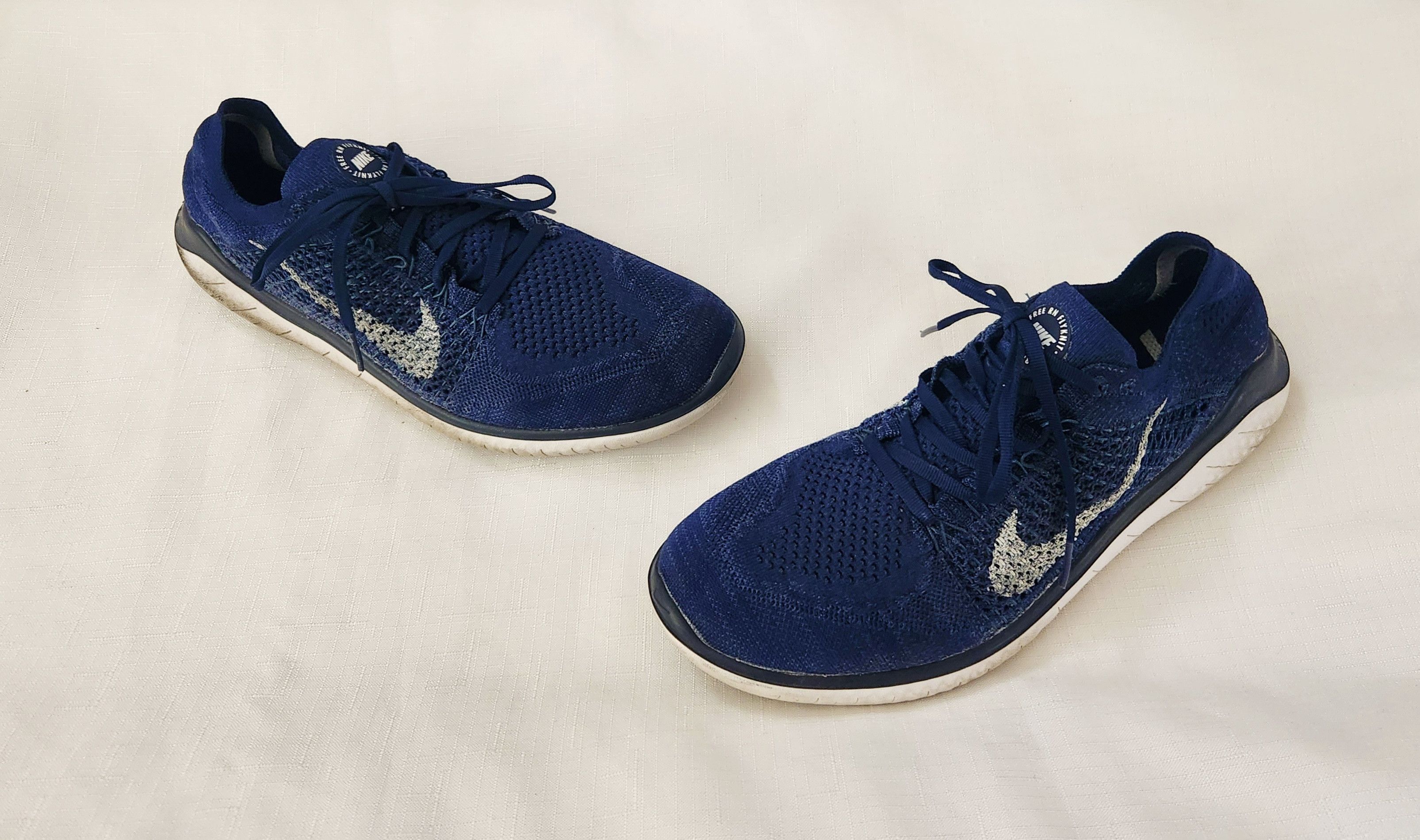 Nike free rn flyknit 2018 men's shoes collegiate navy hotsell