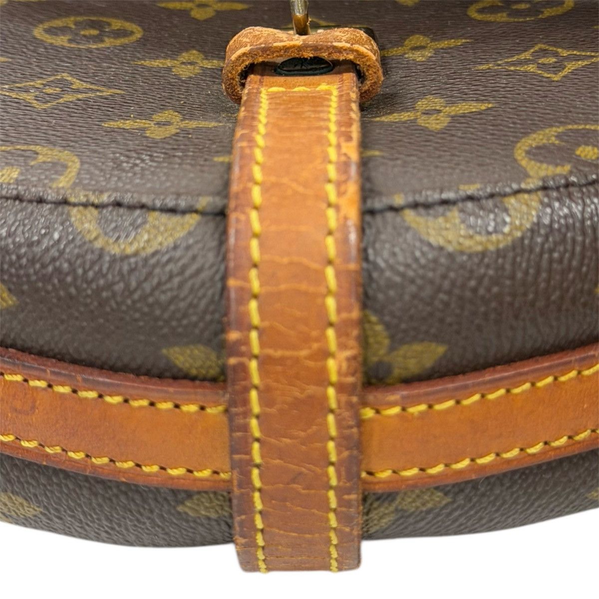 Louis Vuitton Louis Vuitton Monogram Canvas Chantilly MM Crossbody Size ONE SIZE - 14 Thumbnail