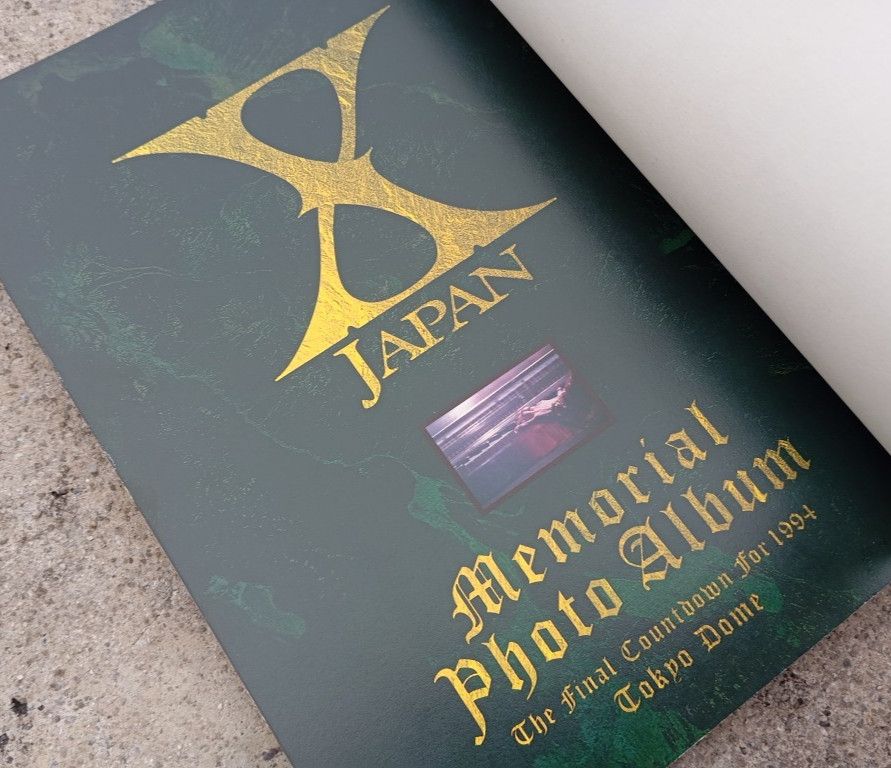 Japanese Brand XJAPAN 1994 🎌🎸 Memorial Photo Album Artbook Jrock Size ONE SIZE - 3 Thumbnail