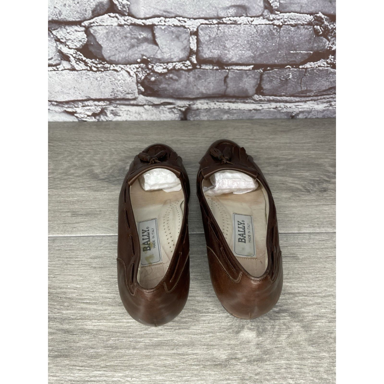 Bally Bally Brown Leather Kiltie Tassel Loafers Kitten Heel Shoes Size US 6.5 / IT 36.5 - 5 Thumbnail