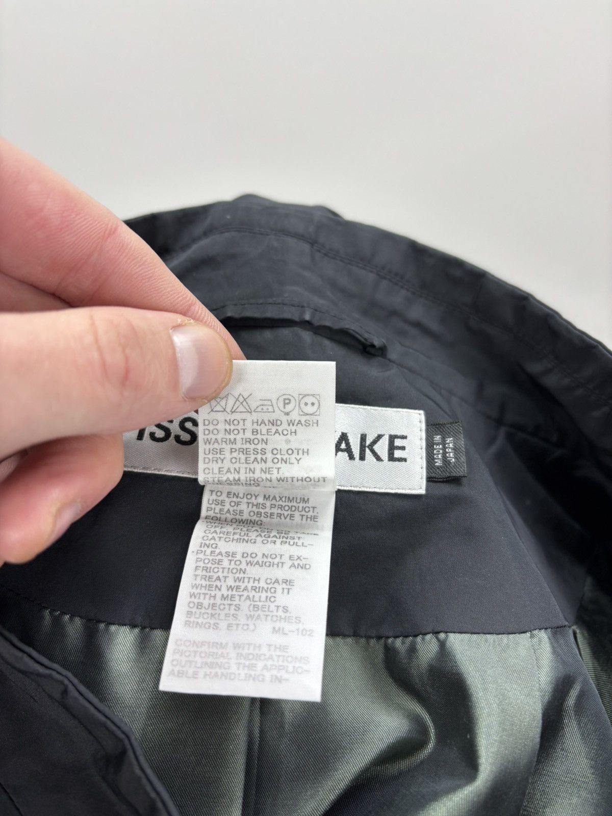 Issey Miyake Womens coat jacket Issey Miyake Size 3 Color Black Size M / US 6-8 / IT 42-44 - 14 Thumbnail